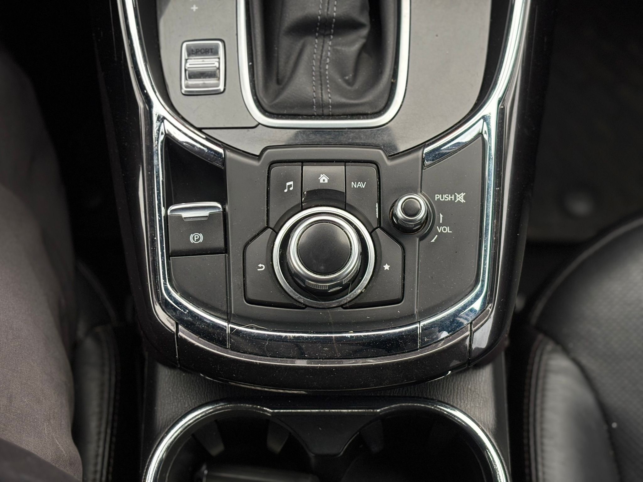 /canwestautoinc/2017-Mazda-CX-9-2035206348886318.jpg
