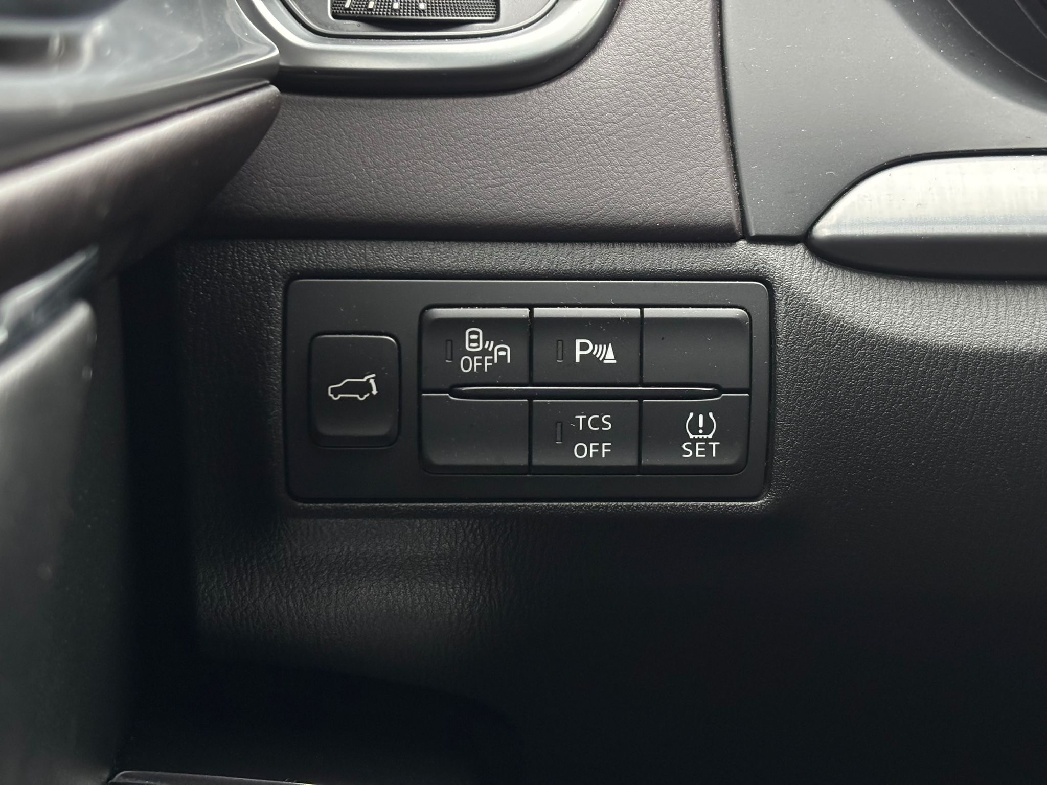 /canwestautoinc/2017-Mazda-CX-9-22664394110442743.jpg