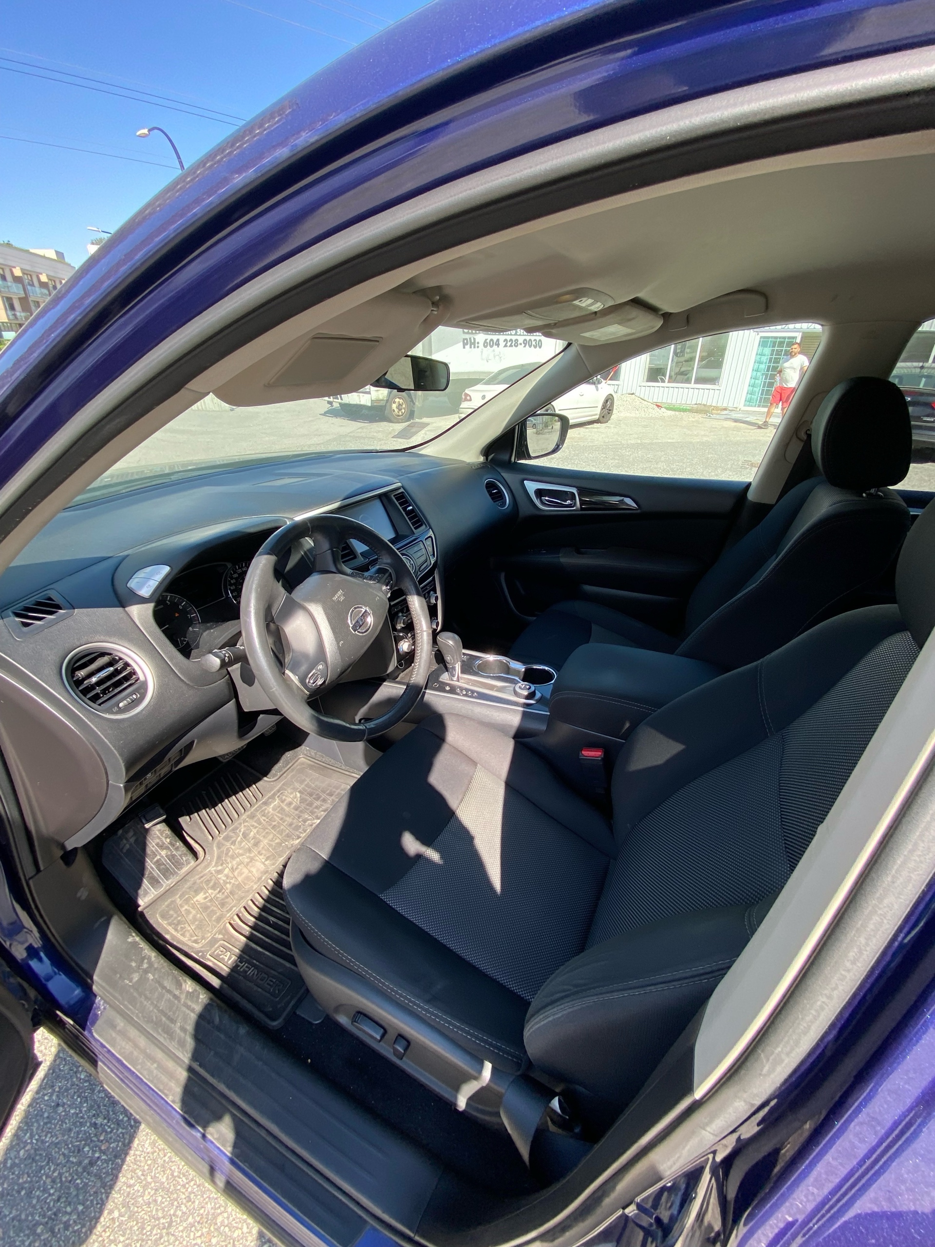 /canwestautoinc/2017-Nissan-Pathfinder-47769772992510107.jpg