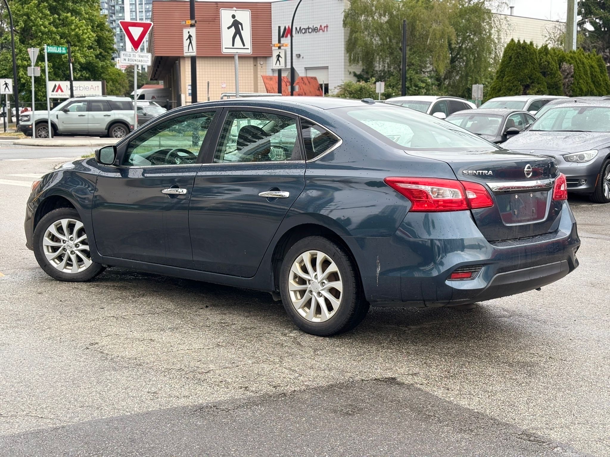 /canwestautoinc/2017-Nissan-Sentra-2599336700986976.jpg