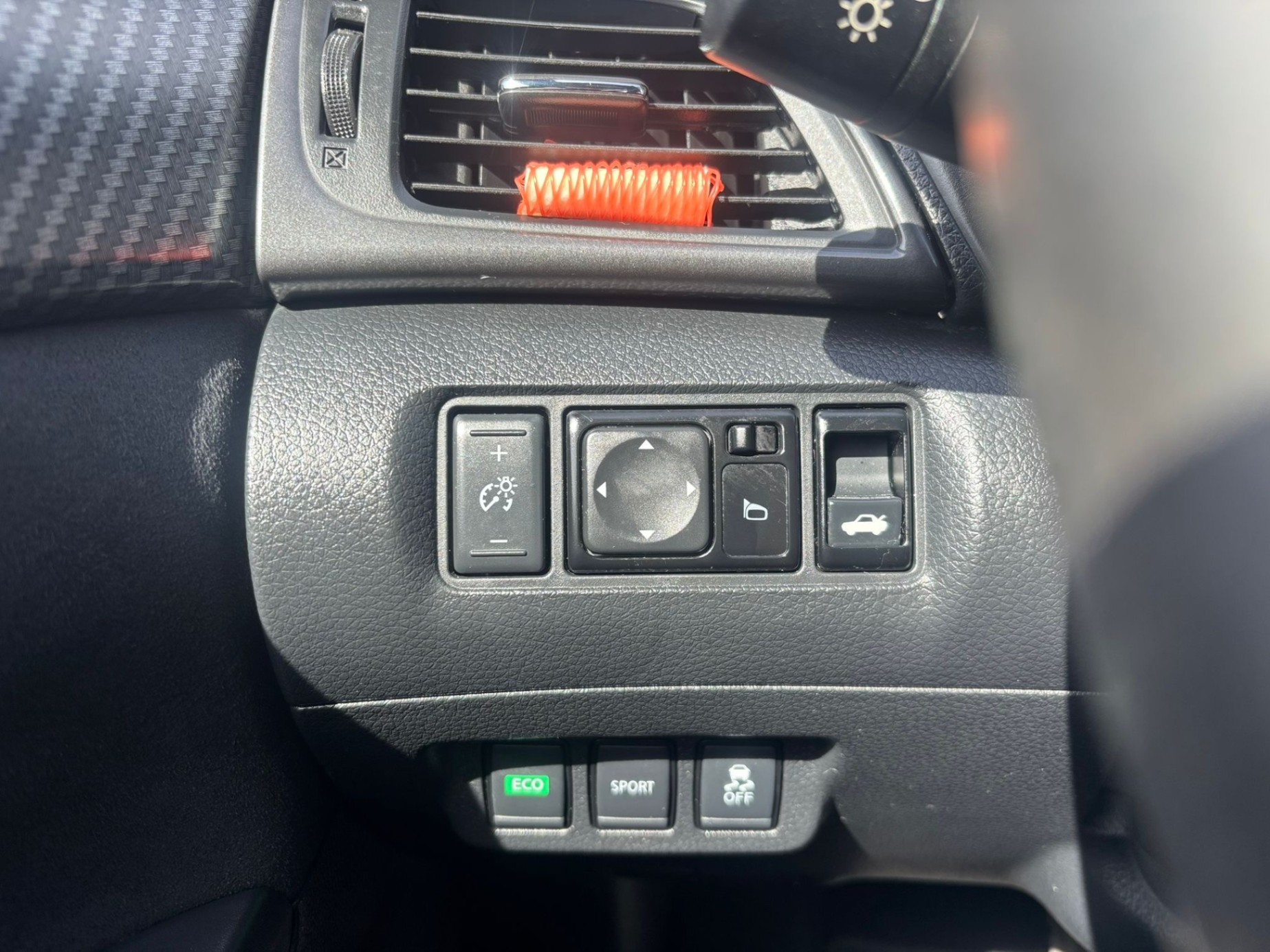 /canwestautoinc/2017-Nissan-Sentra-3718115003101905.jpg