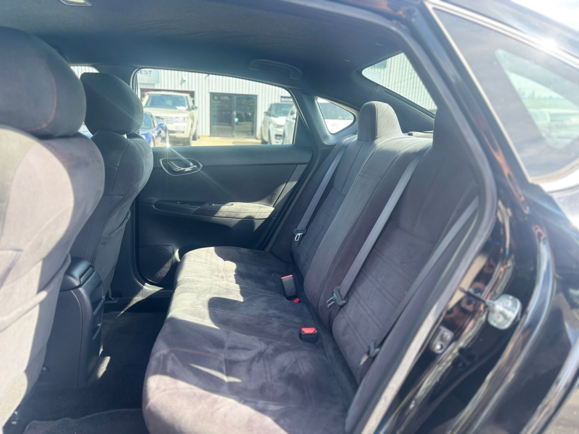 /canwestautoinc/2017-Nissan-Sentra-880826041938156.jpg