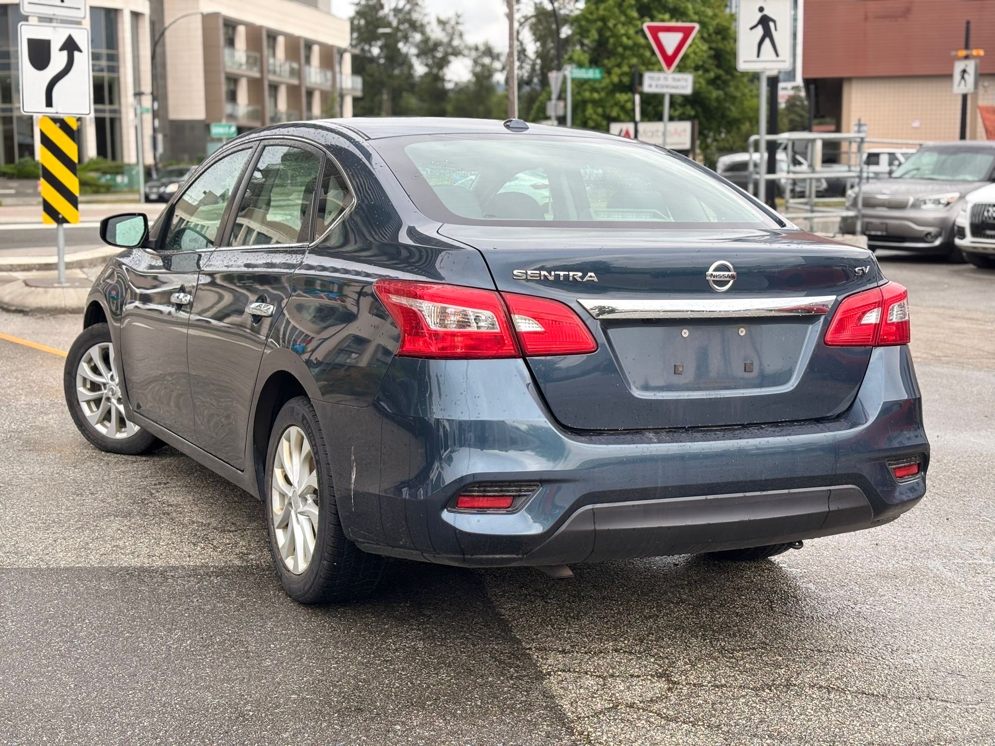 /canwestautoinc/2017-Nissan-Sentra-9058751940526182.jpg