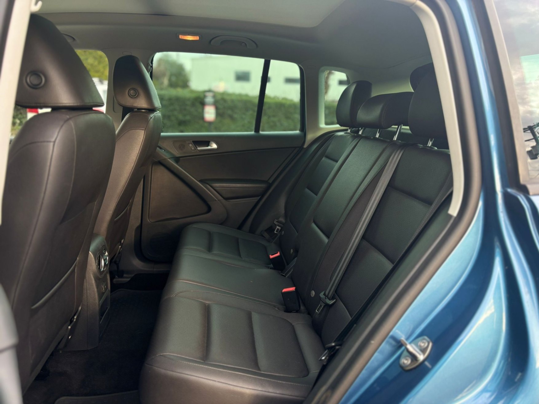 /canwestautoinc/2017-Volkswagen-Tiguan-27539158428126487.jpg