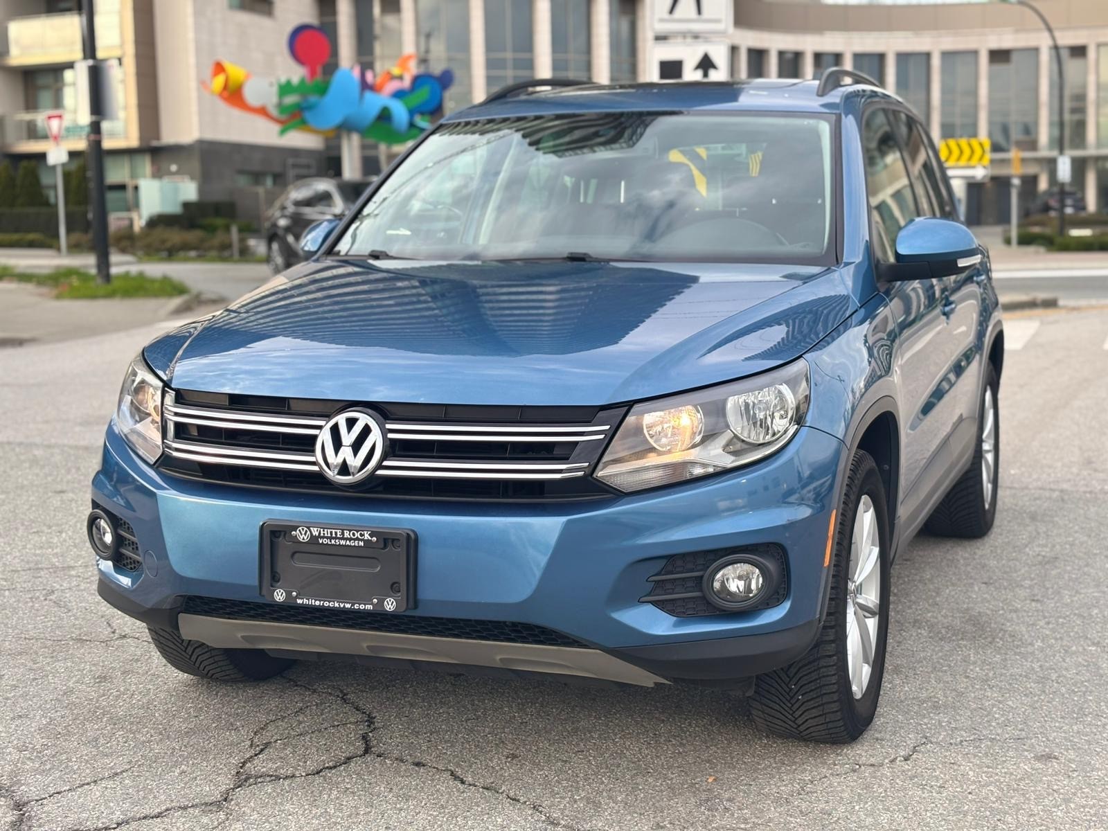 /canwestautoinc/2017-Volkswagen-Tiguan-6297228469429992.jpg