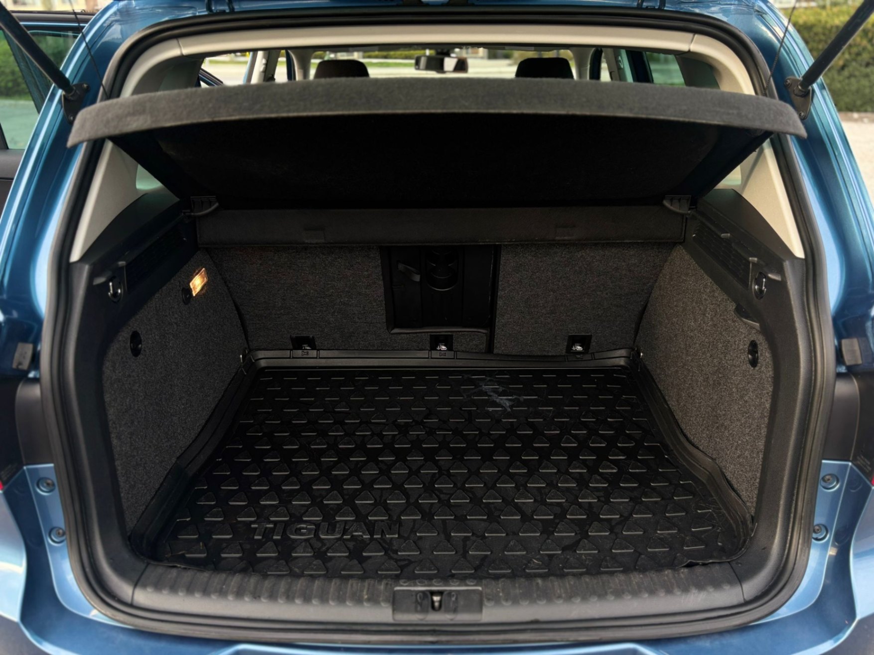 /canwestautoinc/2017-Volkswagen-Tiguan-8192025094889186.jpg