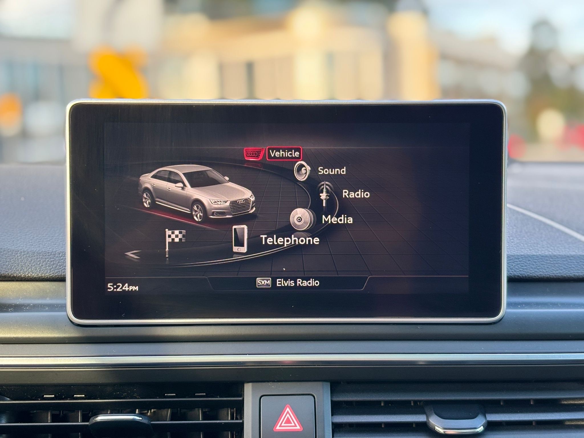 /canwestautoinc/2018-Audi-A4-1738137280615486.jpg