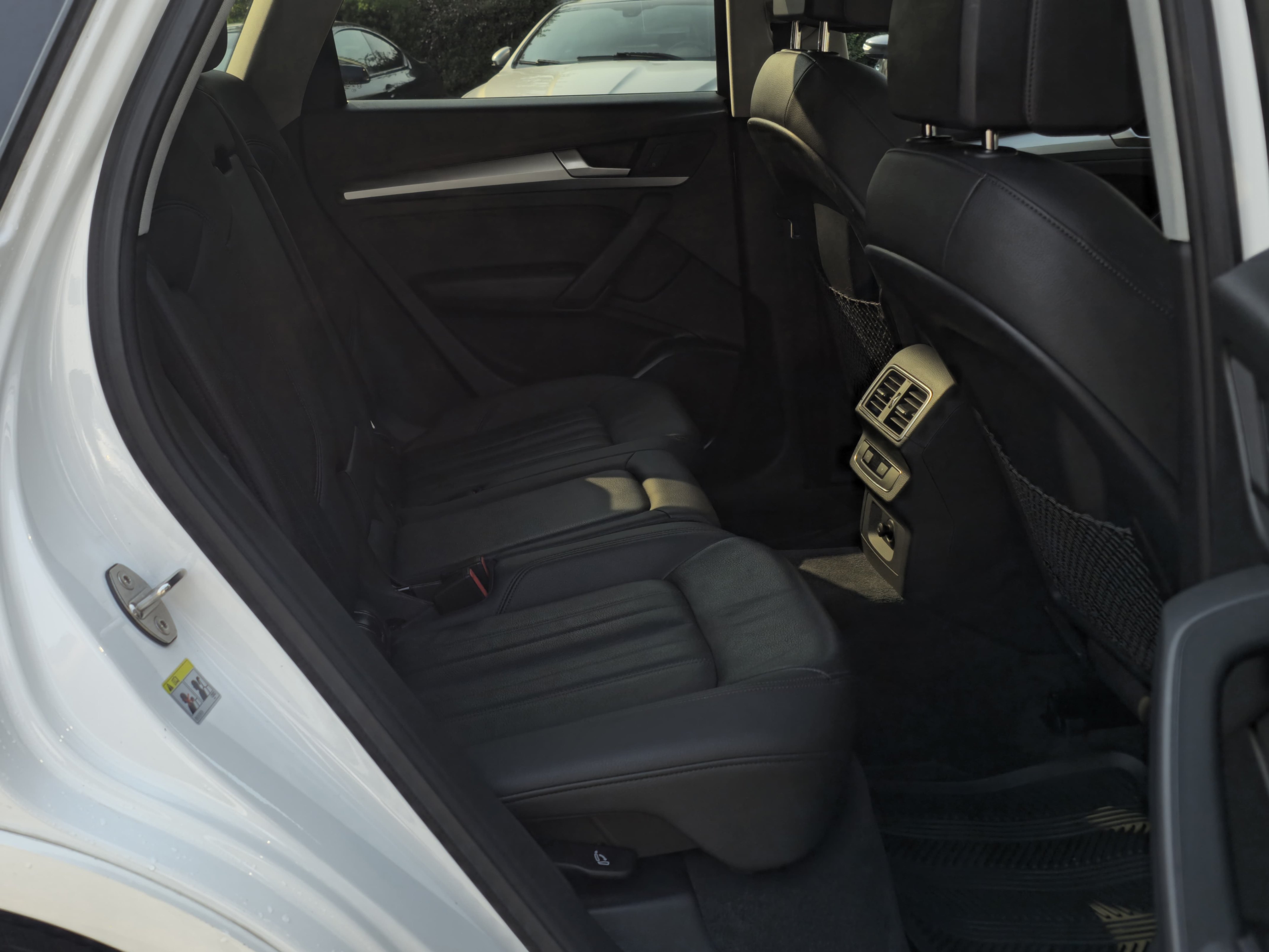 /canwestautoinc/2018-Audi-Q5-04416276580853995.jpg