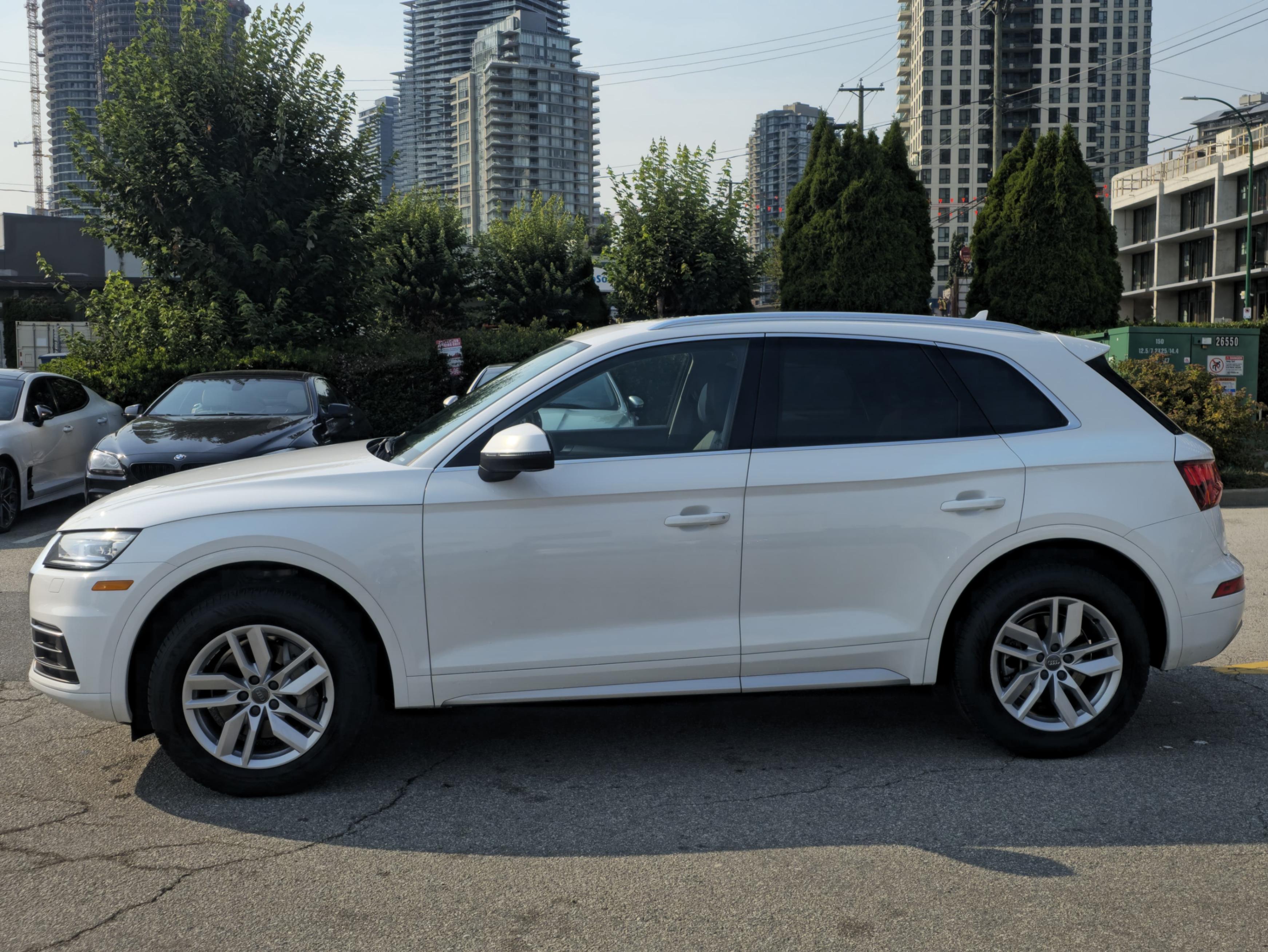 /canwestautoinc/2018-Audi-Q5-33046112719052.jpg