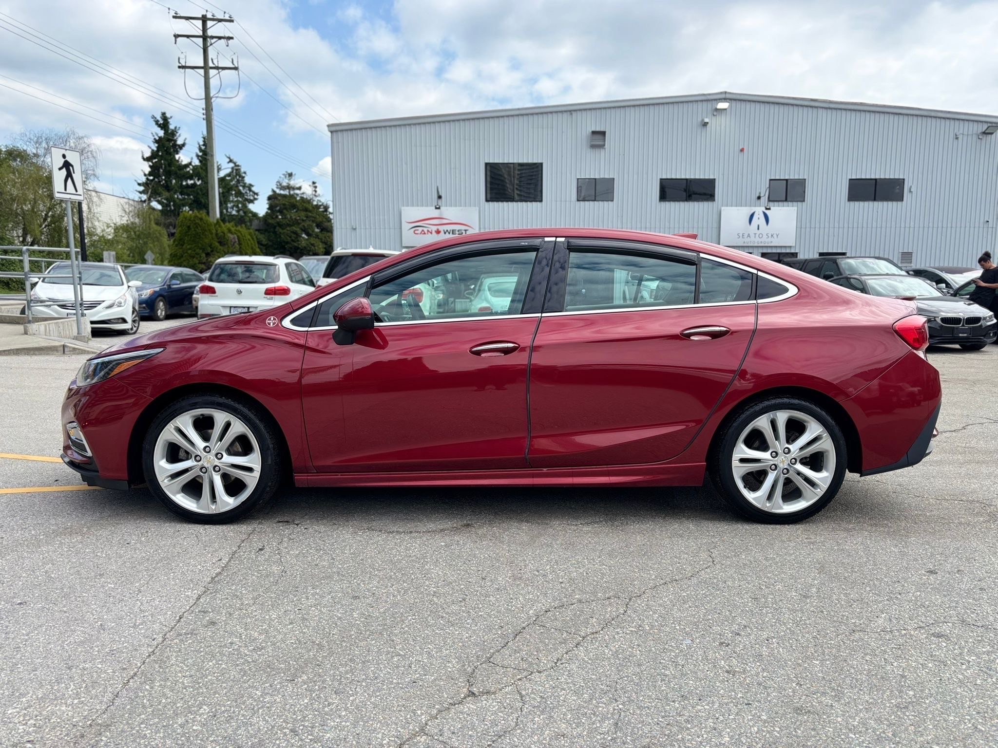 /canwestautoinc/2018-Chevrolet-Cruze-753129176502052.jpg