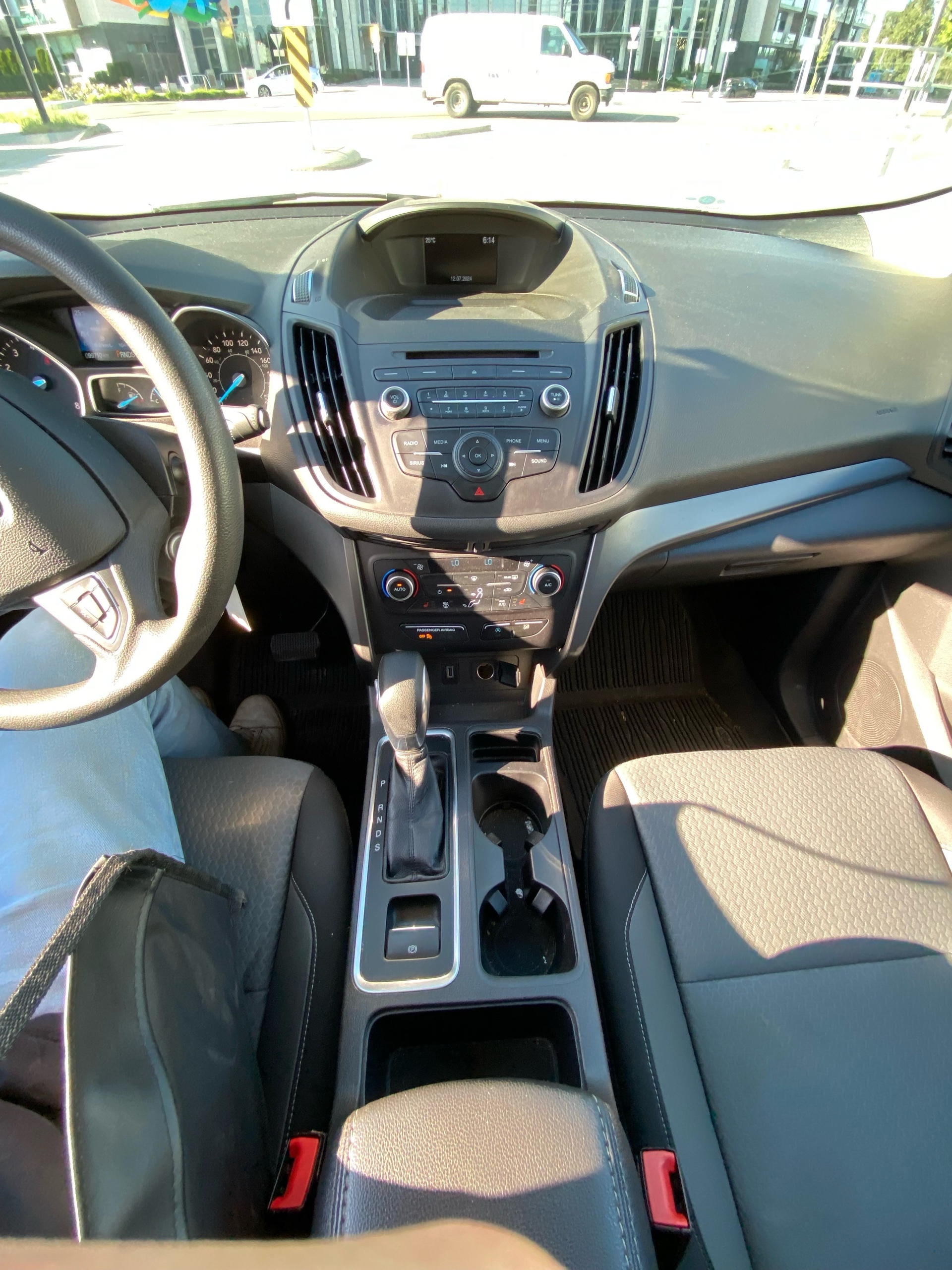 /canwestautoinc/2018-Ford-Escape-8564683049175923.jpg