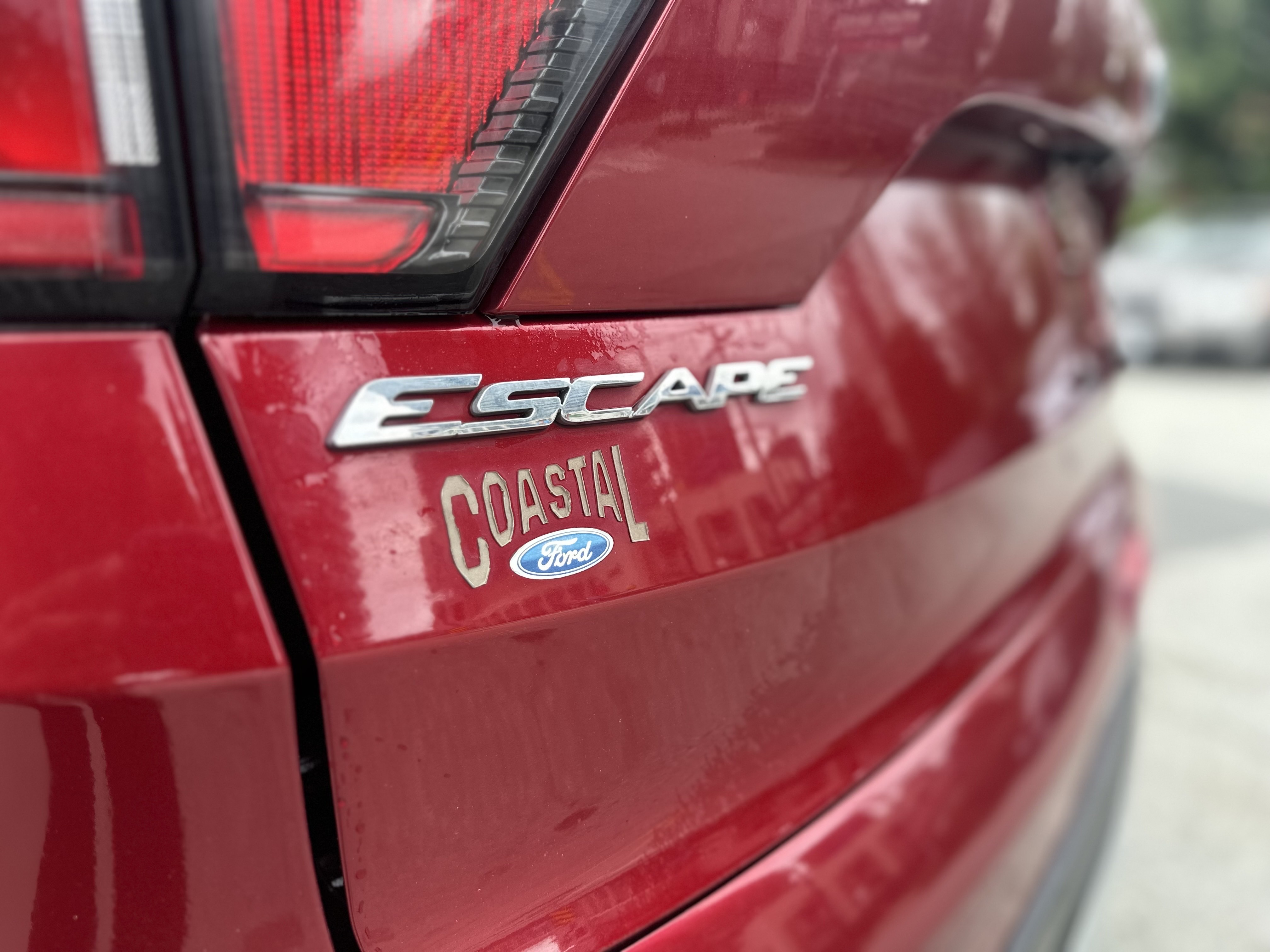 /canwestautoinc/2018-Ford-Escape-9149319451713565.jpg