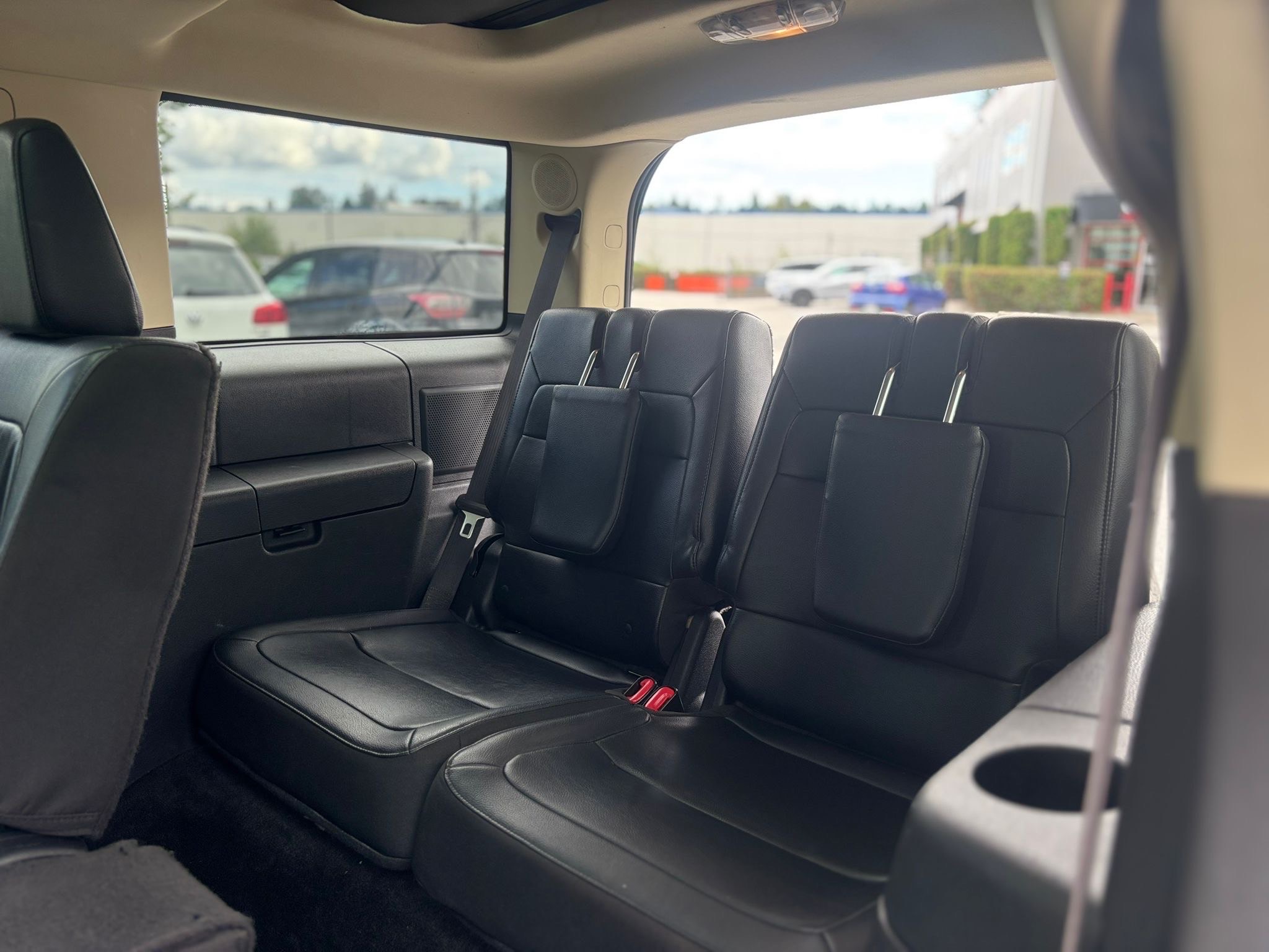 /canwestautoinc/2018-Ford-Flex-7709978699196696.jpg
