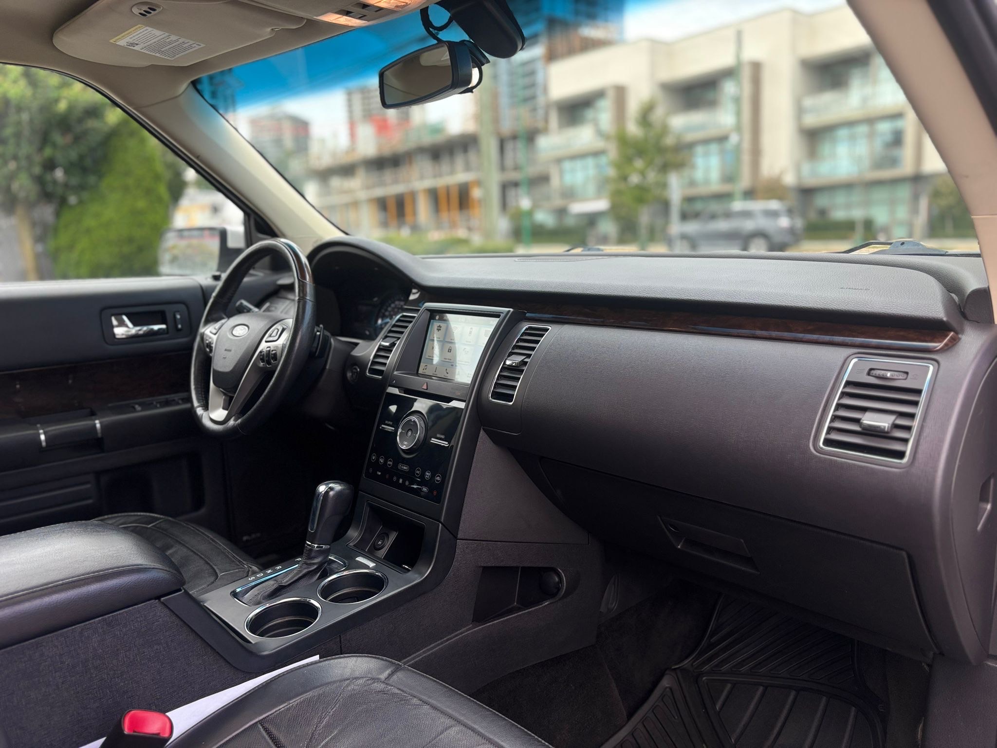 /canwestautoinc/2018-Ford-Flex-8730437944256324.jpg
