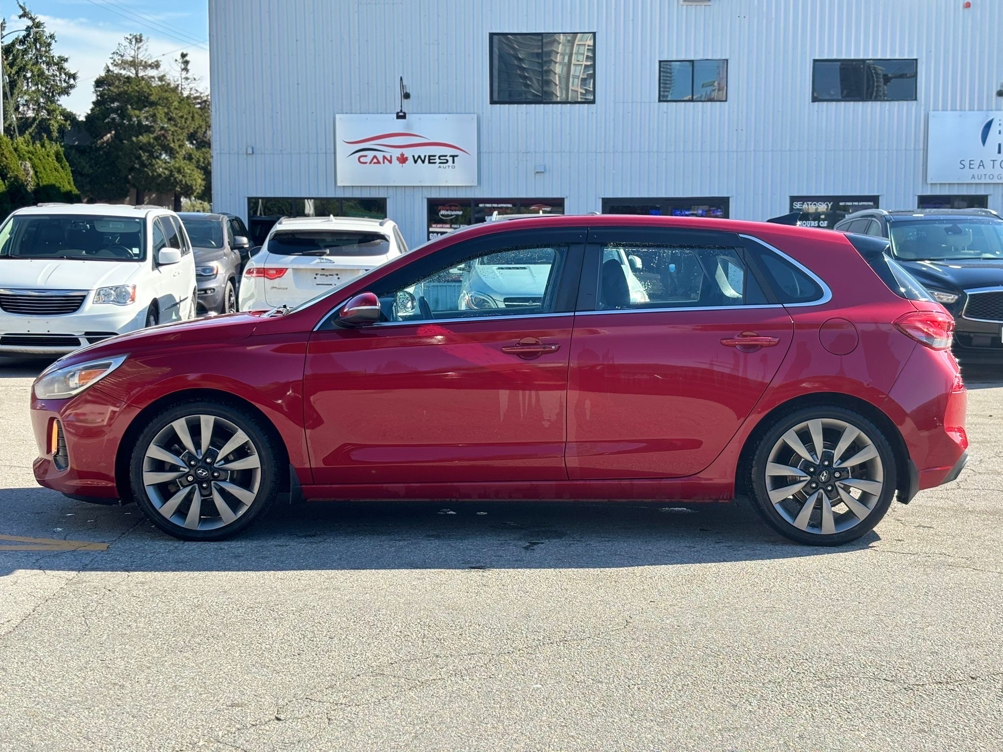 /canwestautoinc/2018-Hyundai-ElantraGT-5867610760405761.jpg