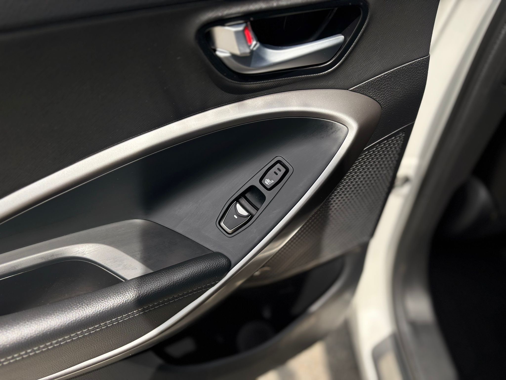 /canwestautoinc/2018-Hyundai-SantaFe-2773418998096153.jpg