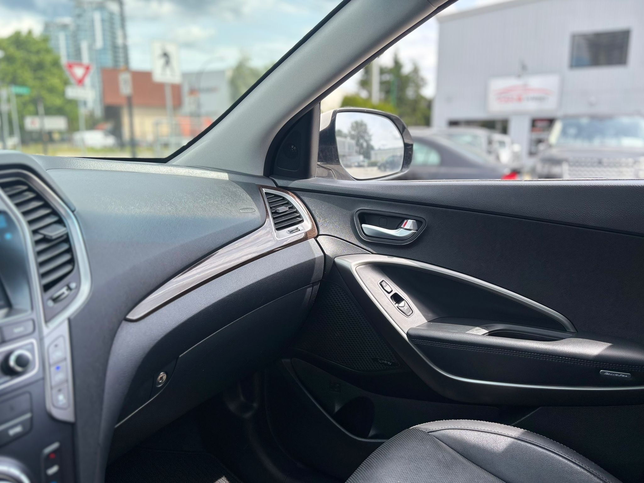 /canwestautoinc/2018-Hyundai-SantaFe-7542327392547477.jpg