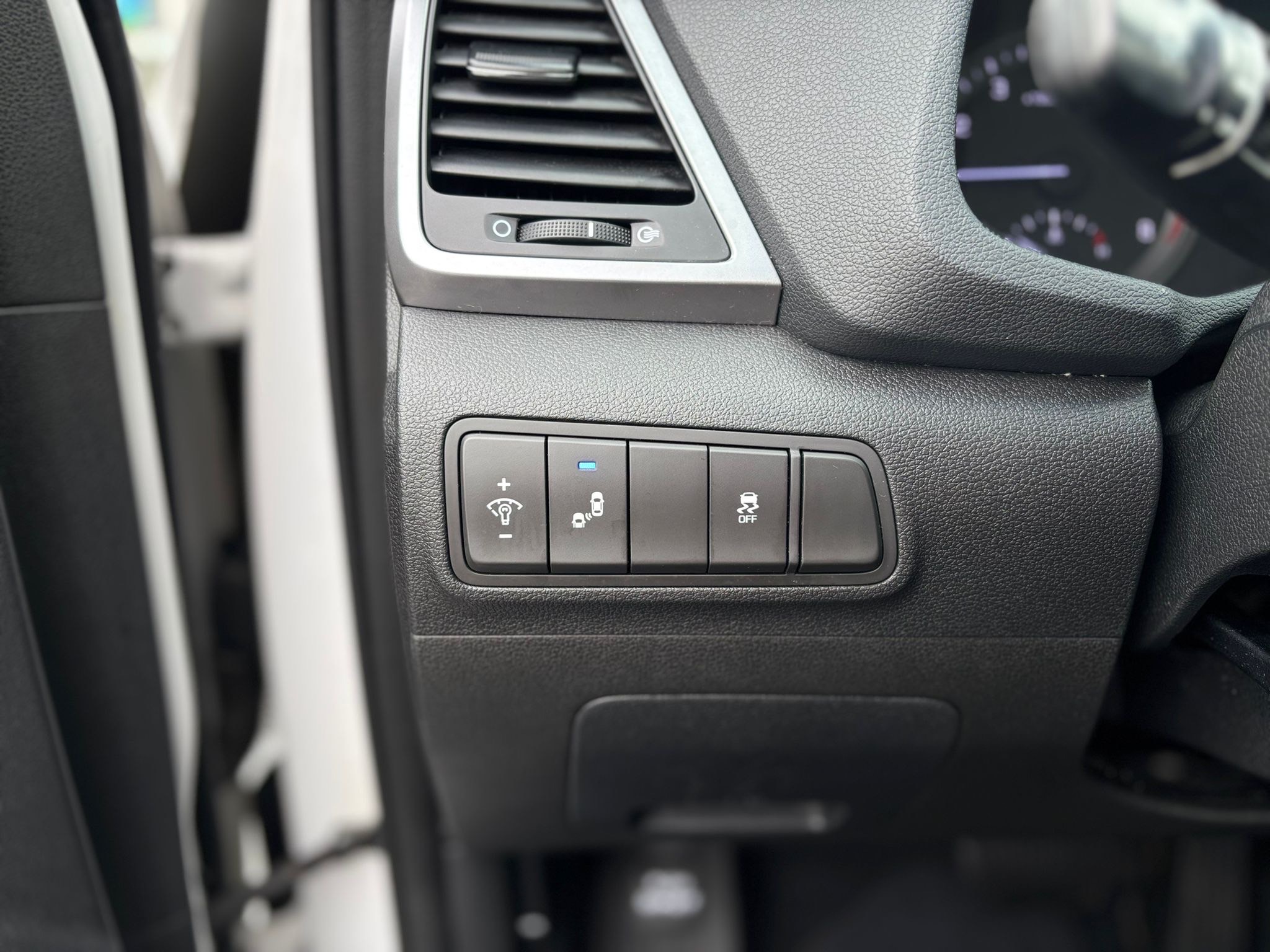 /canwestautoinc/2018-Hyundai-Tucson-21064110325080643.jpg