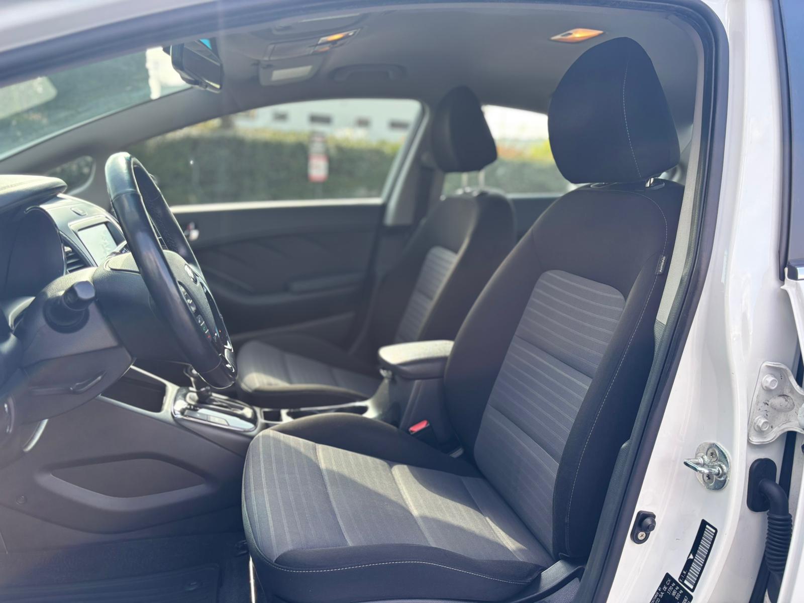 /canwestautoinc/2018-Kia-Forte-2716217504541554.jpg