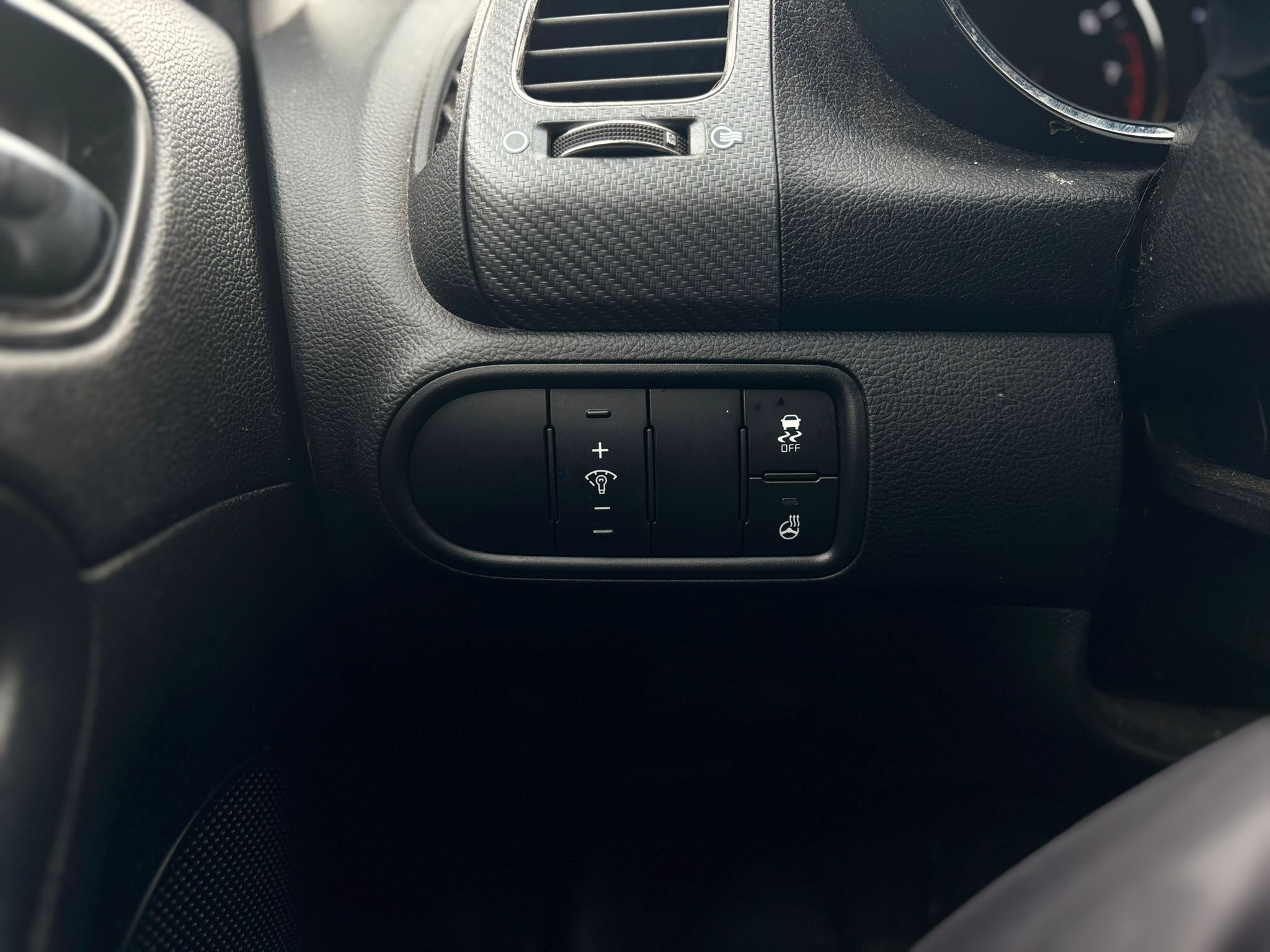 /canwestautoinc/2018-Kia-Forte-5364239457601914.jpg