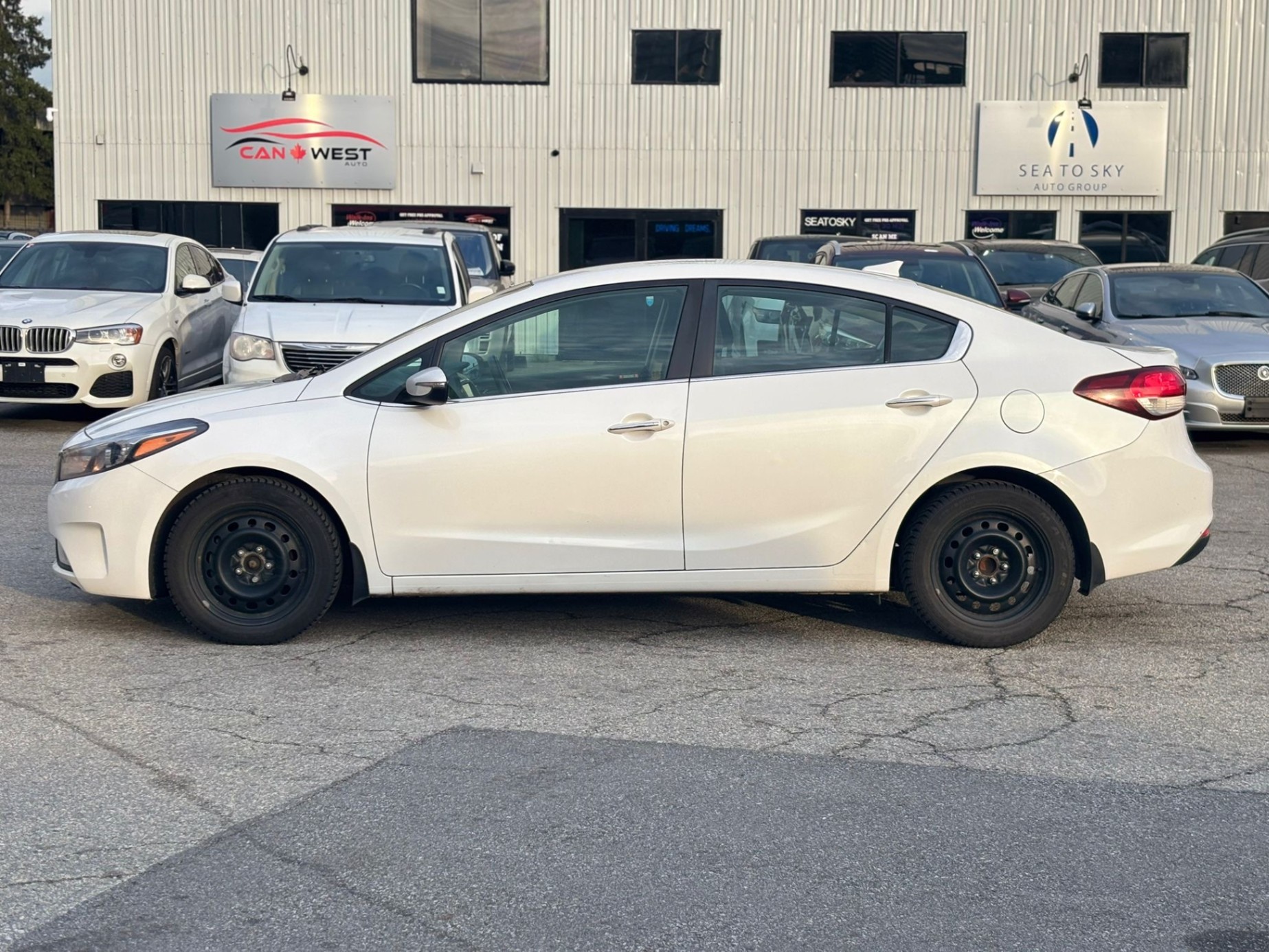 /canwestautoinc/2018-Kia-Forte-8794103124391175.jpg