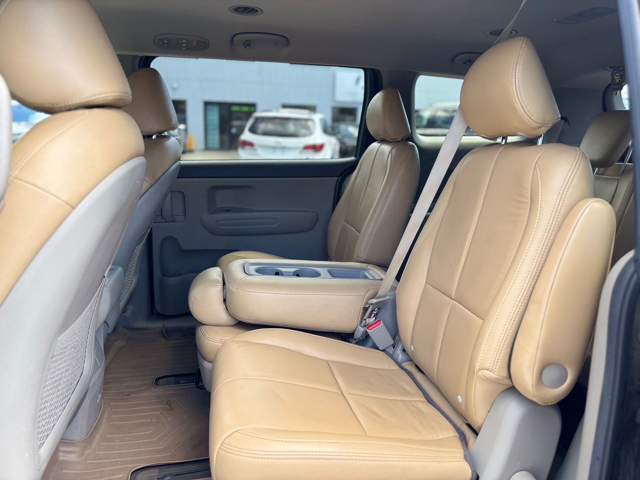 /canwestautoinc/2018-Kia-Sedona-15062023129668822.jpg