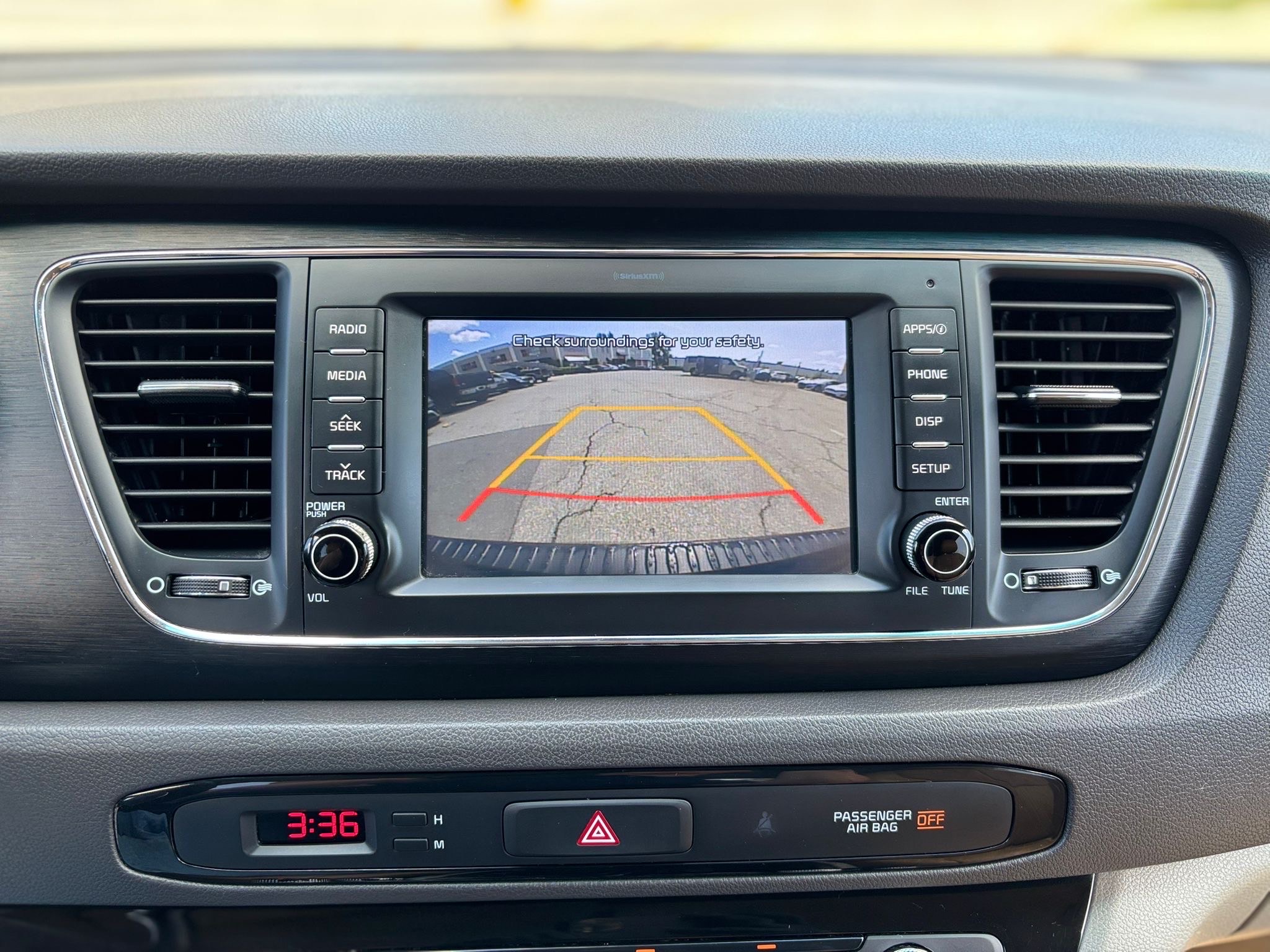 /canwestautoinc/2018-Kia-Sedona-31211045750418775.jpg
