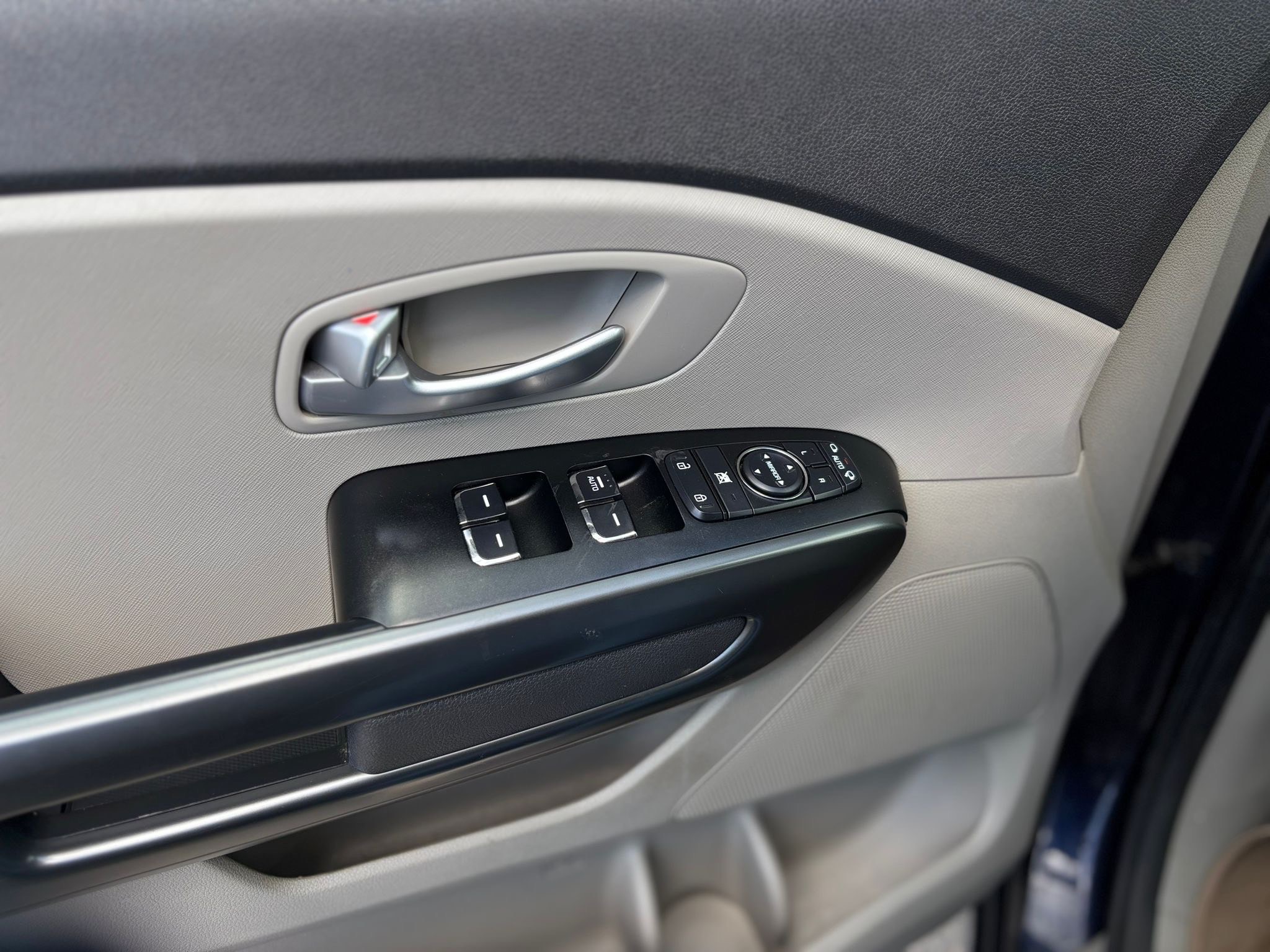 /canwestautoinc/2018-Kia-Sedona-4460853428824201.jpg
