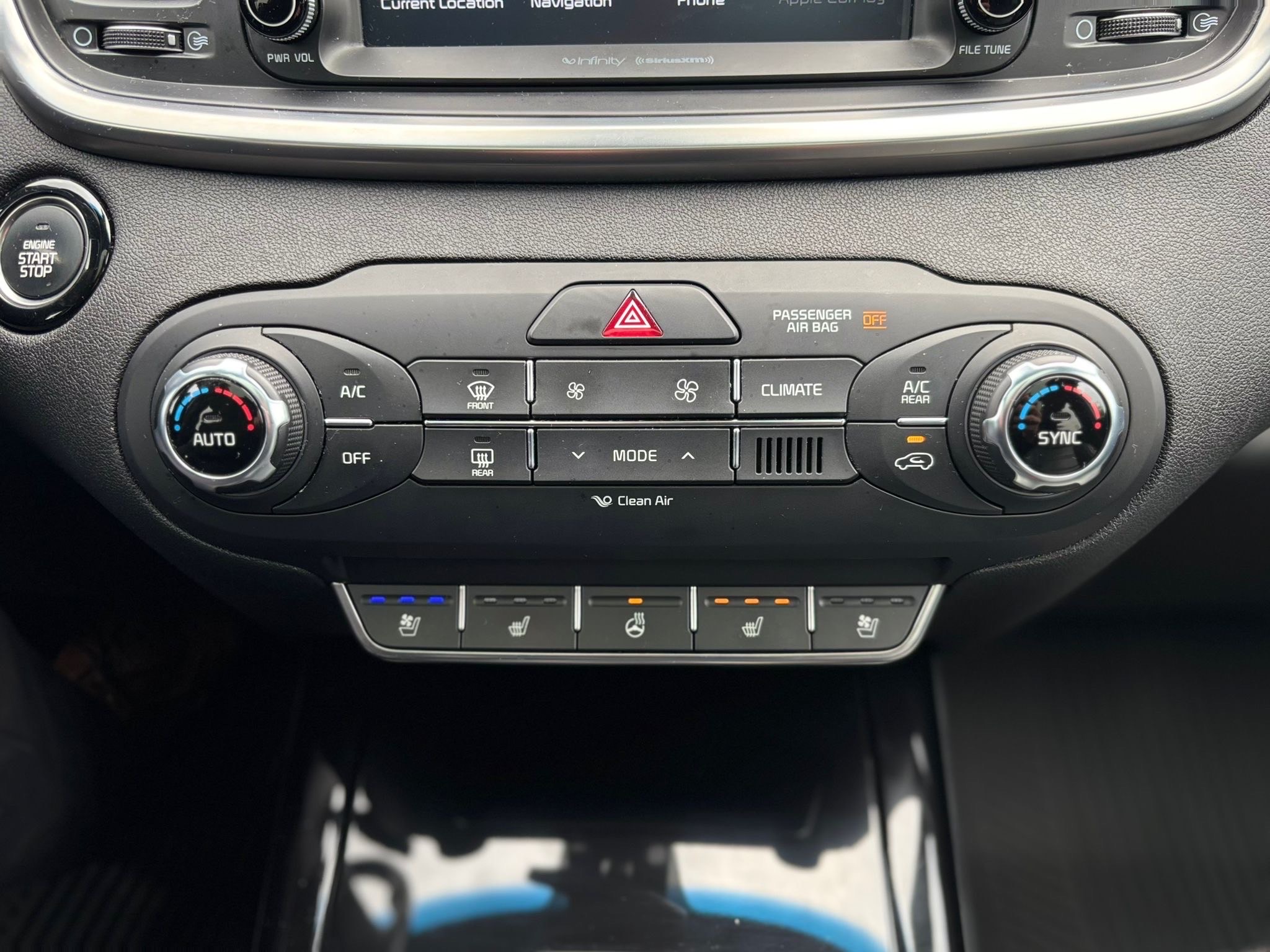 /canwestautoinc/2018-Kia-Sorento-03421983771957304.jpg