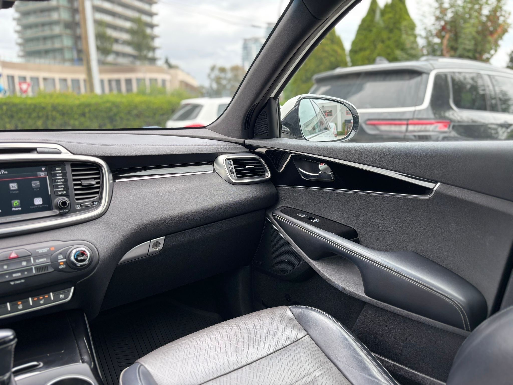 /canwestautoinc/2018-Kia-Sorento-4955571865550066.jpg