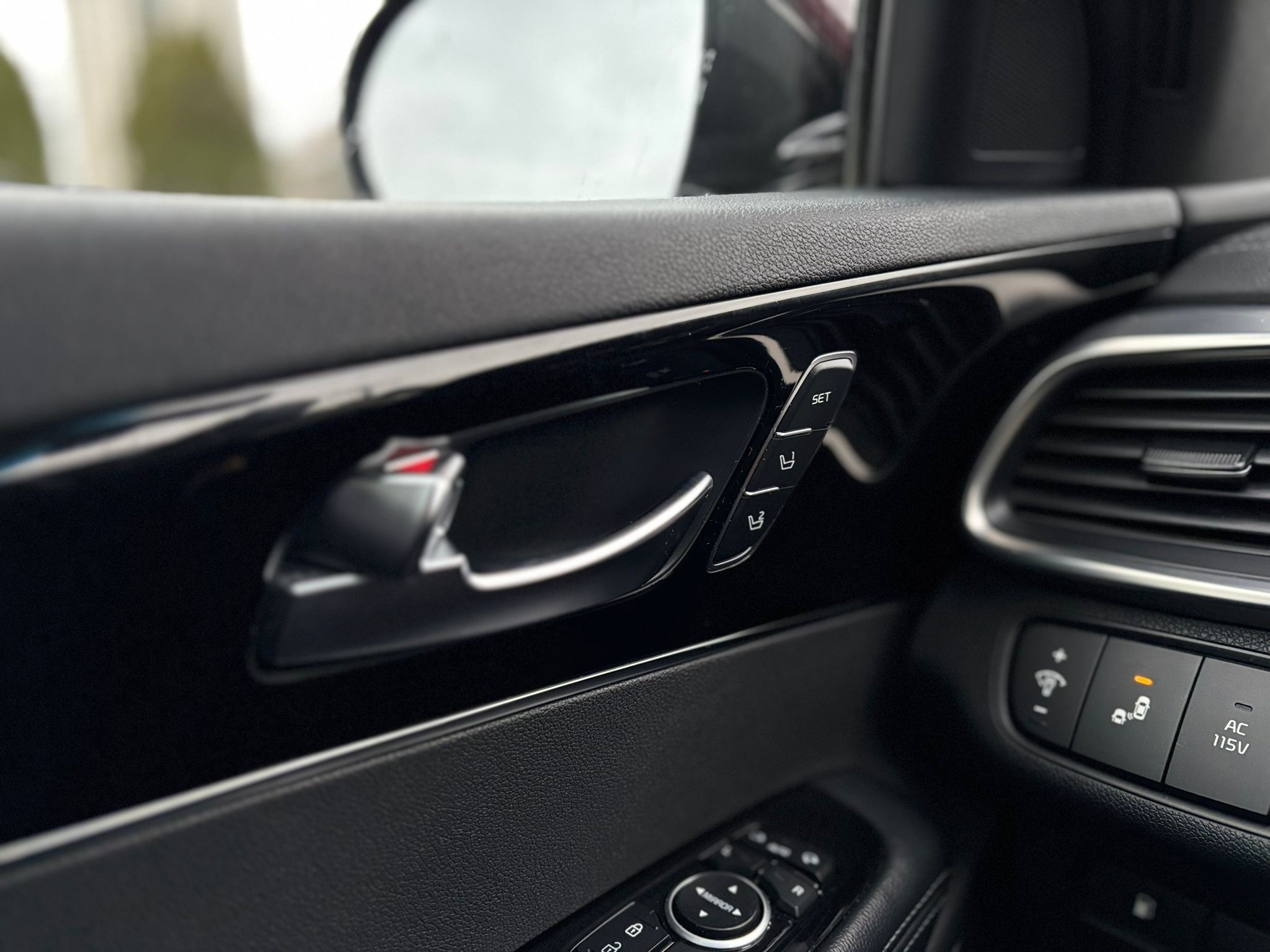 /canwestautoinc/2018-Kia-Sorento-49907060475819987.jpg