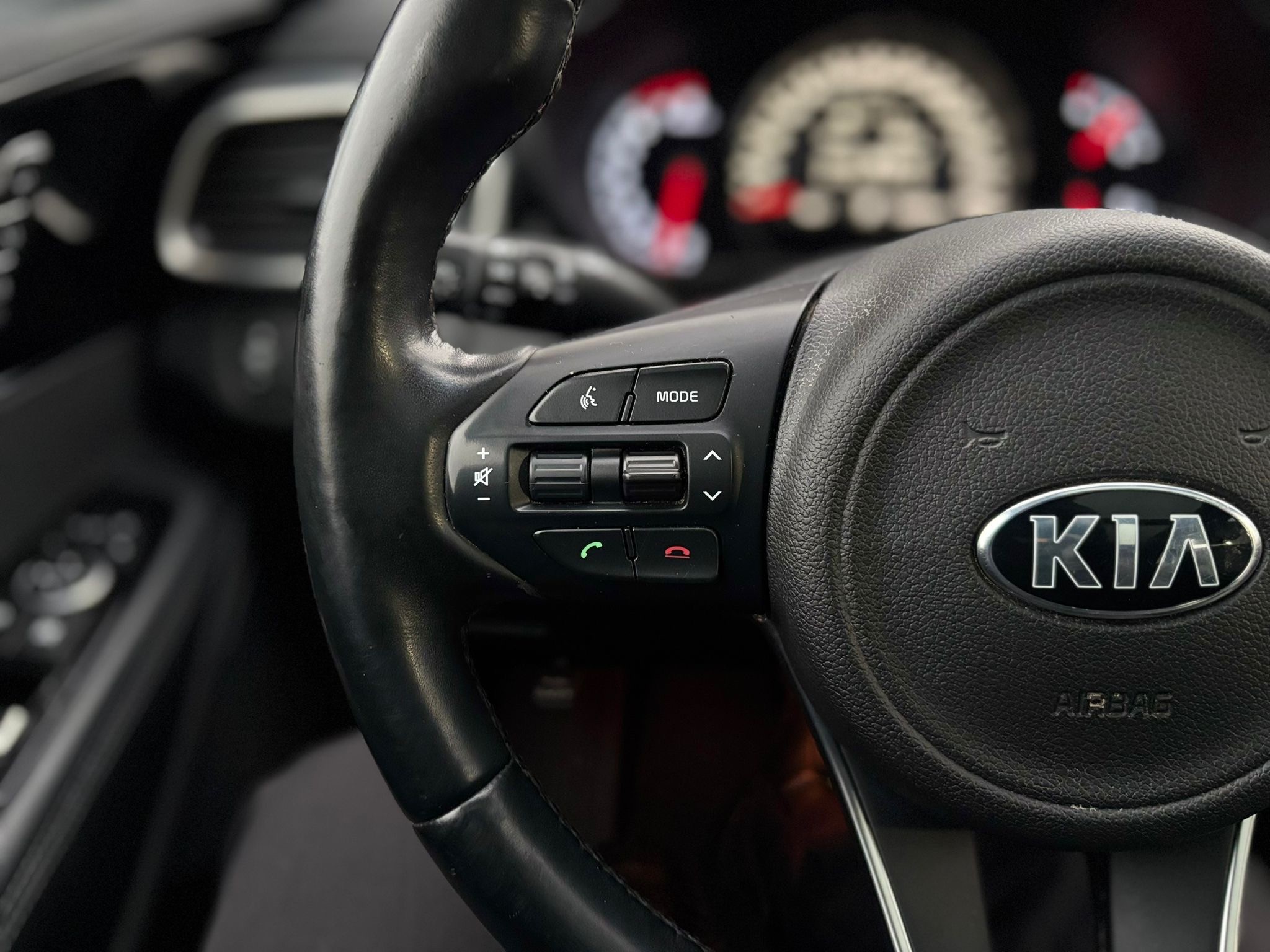 /canwestautoinc/2018-Kia-Sorento-7347839175540789.jpg