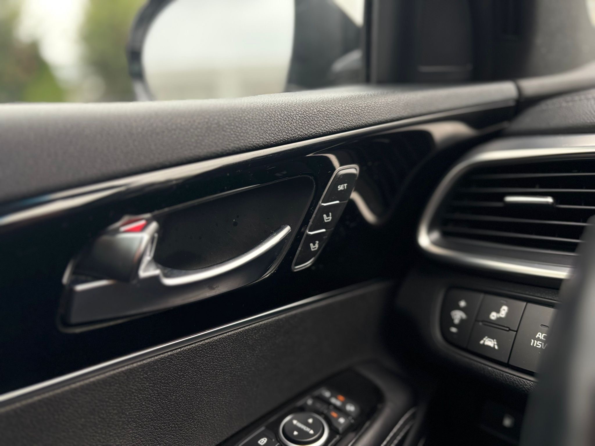 /canwestautoinc/2018-Kia-Sorento-7568574935902497.jpg