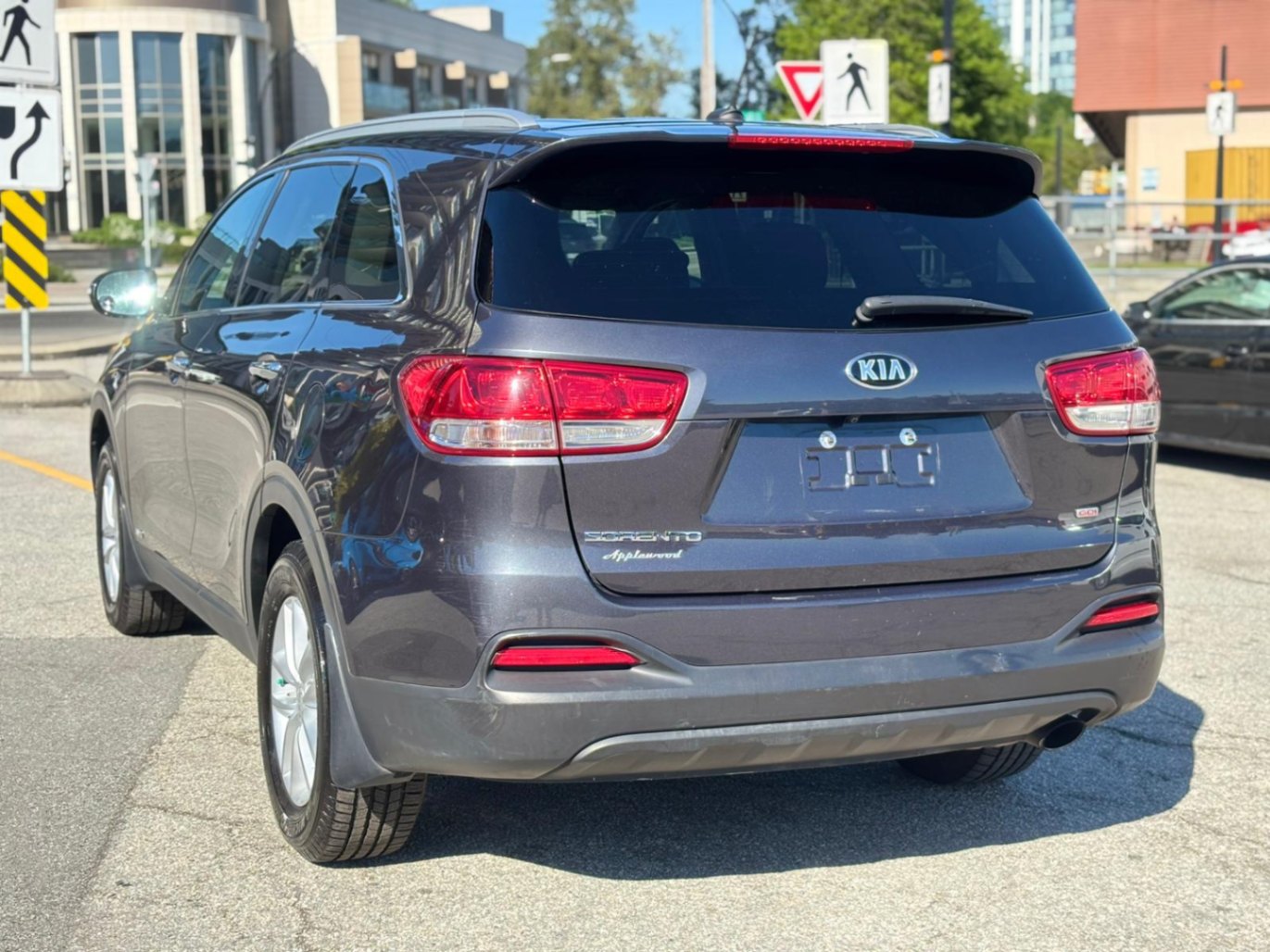 /canwestautoinc/2018-Kia-Sorento-7654680647670655.jpg