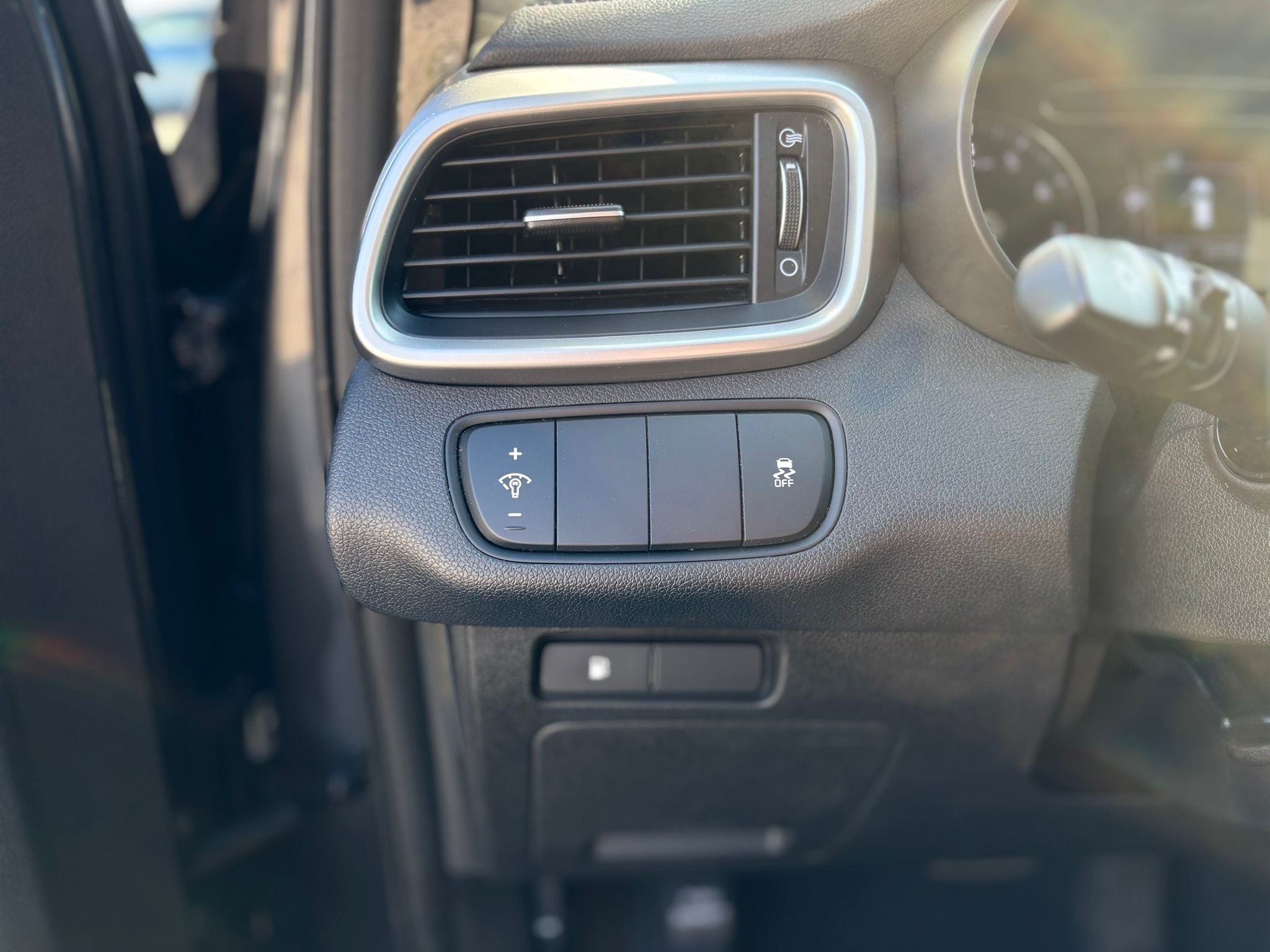 /canwestautoinc/2018-Kia-Sorento-8685741760727583.jpg