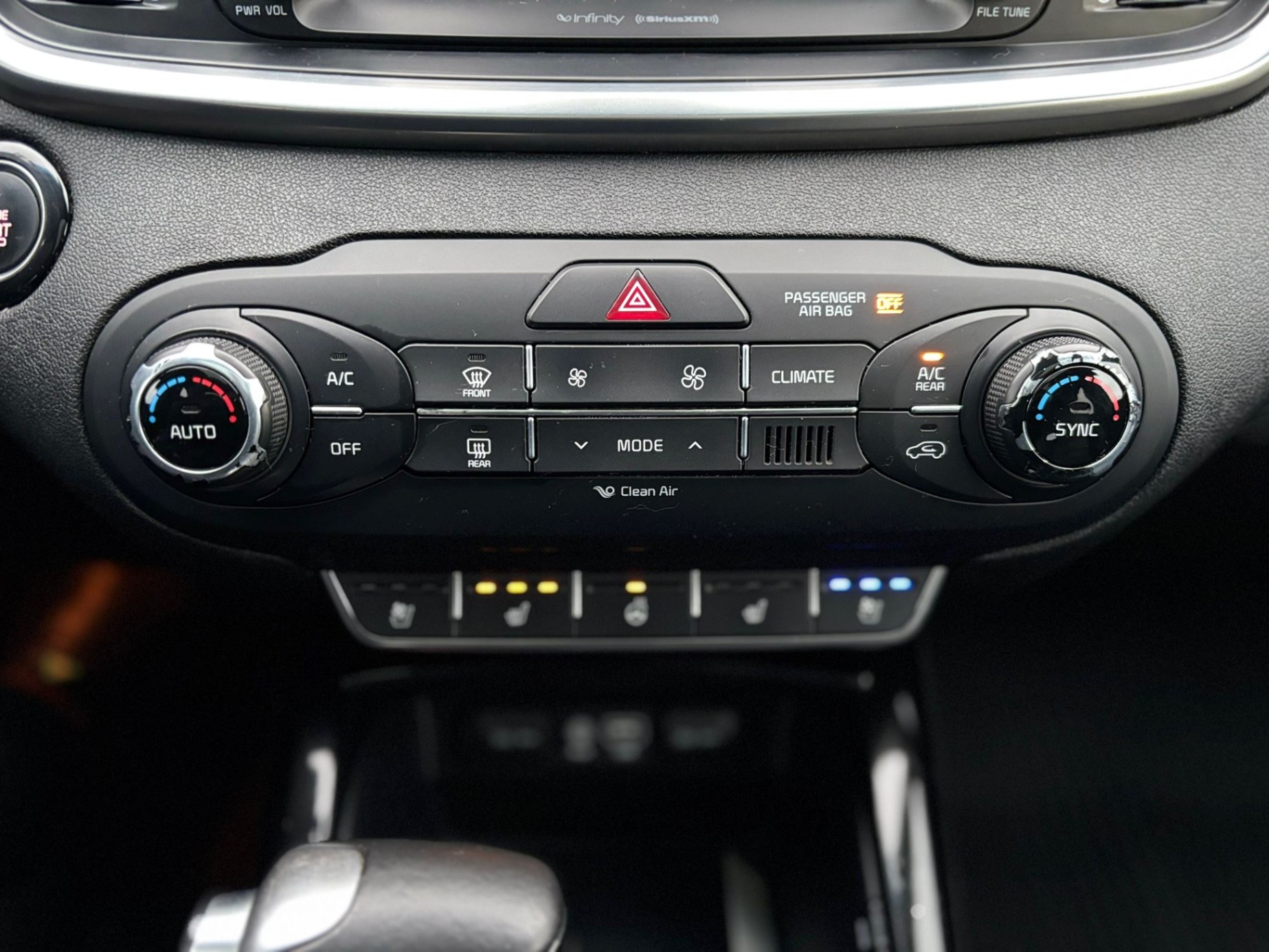 /canwestautoinc/2018-Kia-Sorento-9404270768533409.jpg