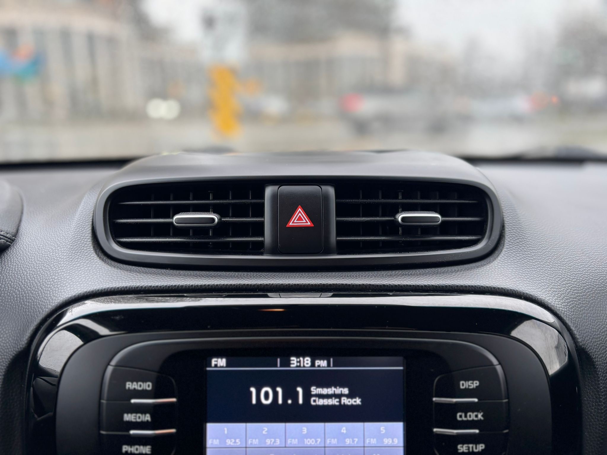 /canwestautoinc/2018-Kia-Soul-8112668138810943.jpg