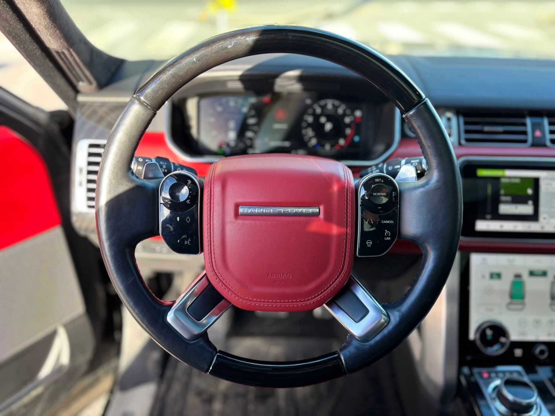 /canwestautoinc/2018-LandRover-RangeRover-3672779812899336.jpg