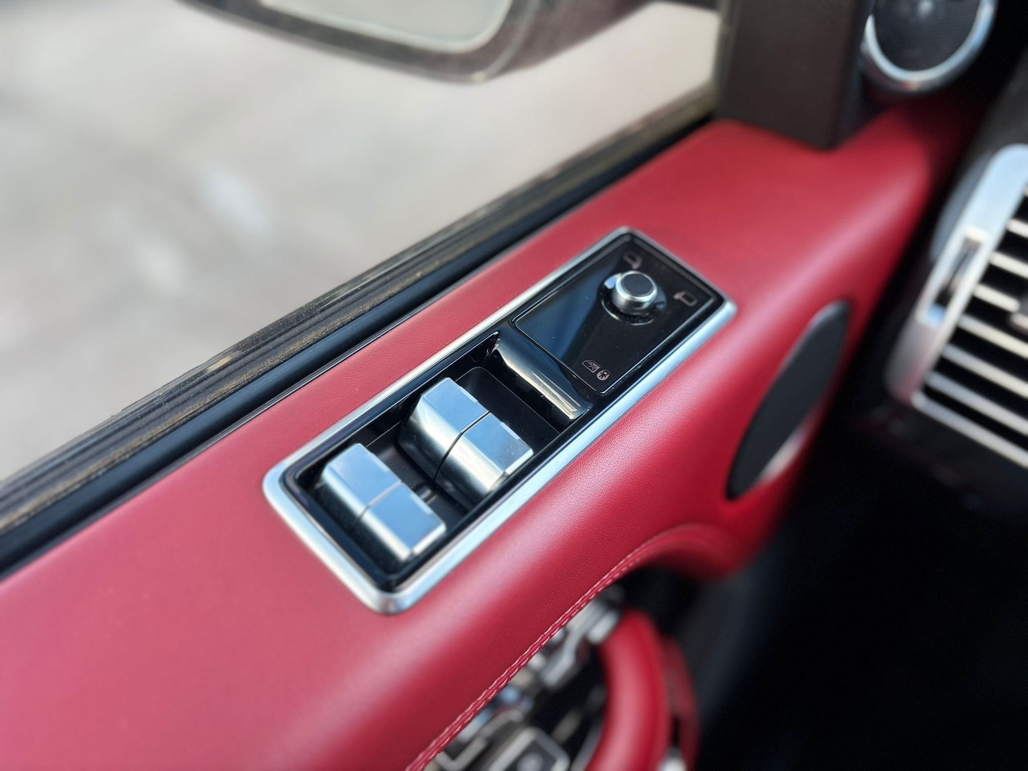 /canwestautoinc/2018-LandRover-RangeRover-6185138643607824.jpg