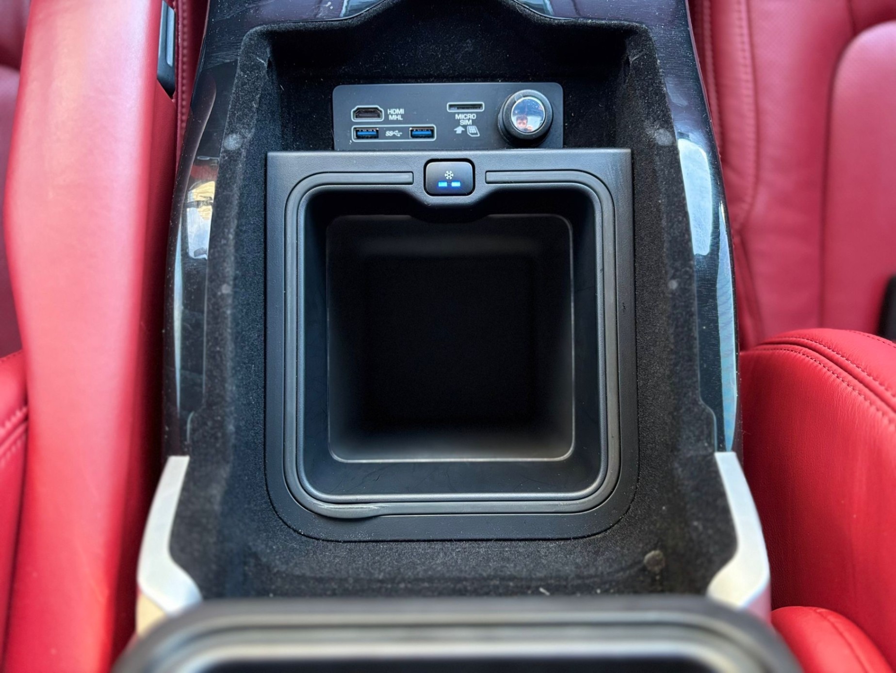 /canwestautoinc/2018-LandRover-RangeRover-8983109010437476.jpg