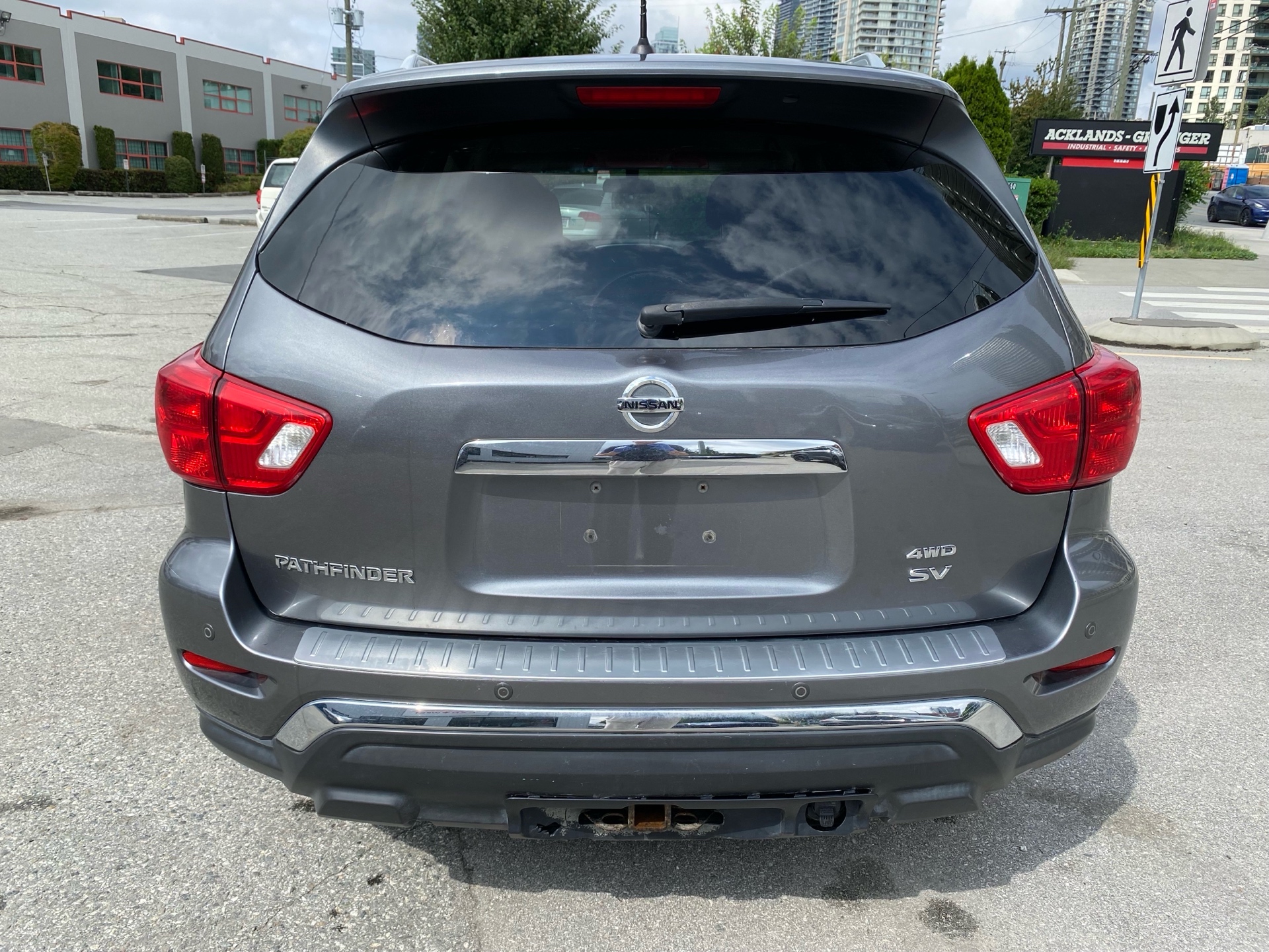 /canwestautoinc/2018-Nissan-Pathfinder-3583058238751229.jpg