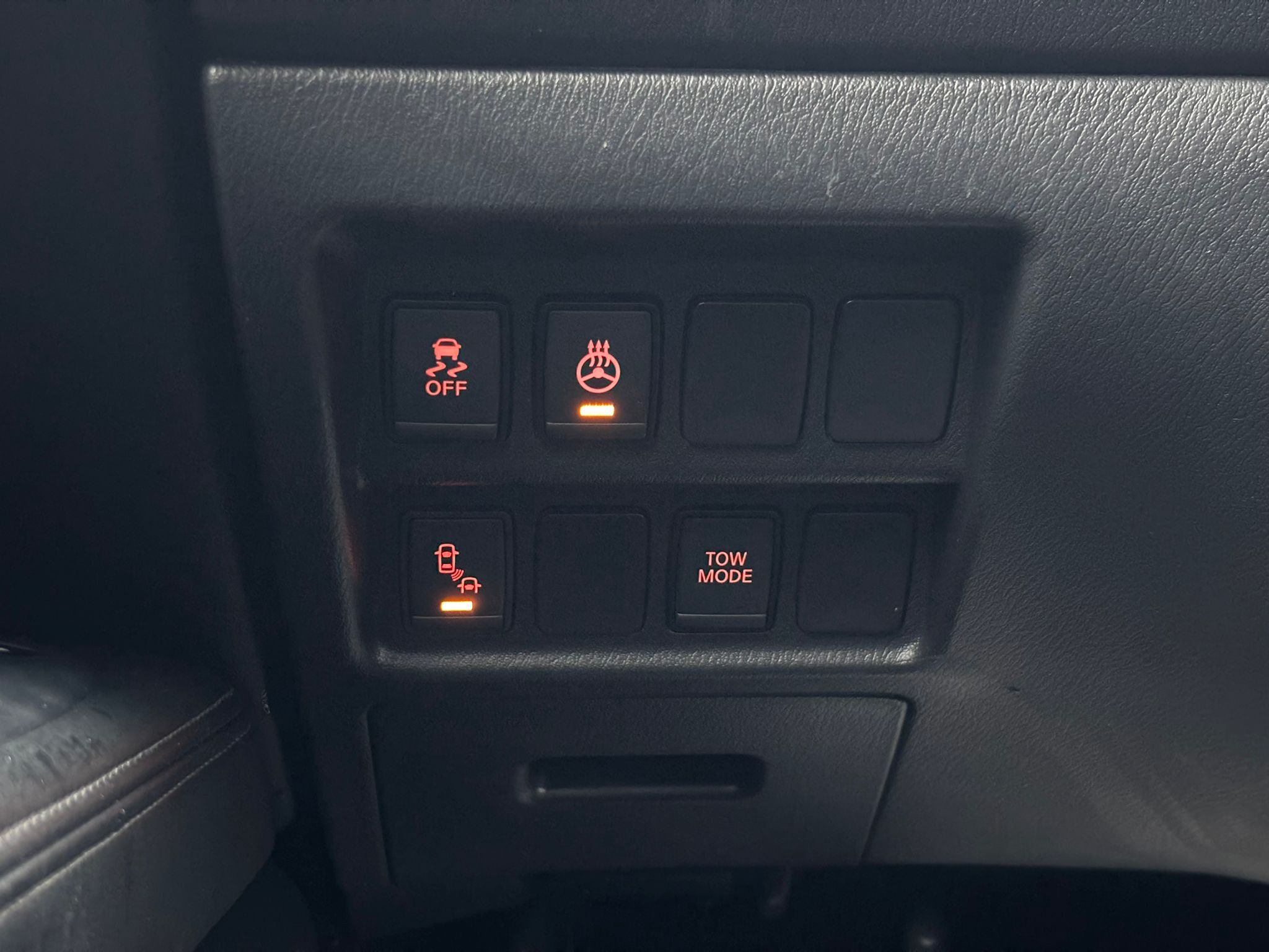 /canwestautoinc/2018-Nissan-Pathfinder-376970785802192.jpg