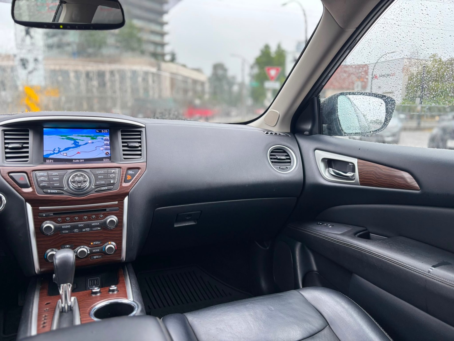 /canwestautoinc/2018-Nissan-Pathfinder-8223702074879313.jpg