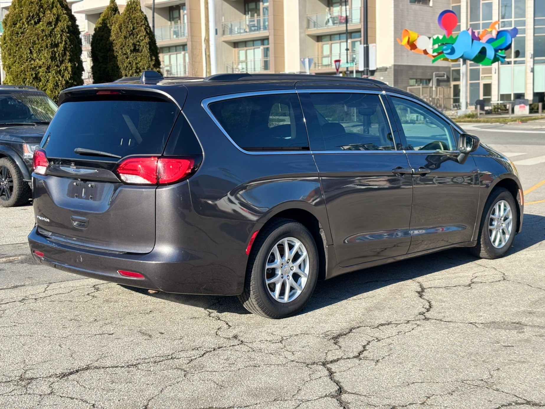 /canwestautoinc/2019-Chrysler-Pacifica-08286047307294853.jpg