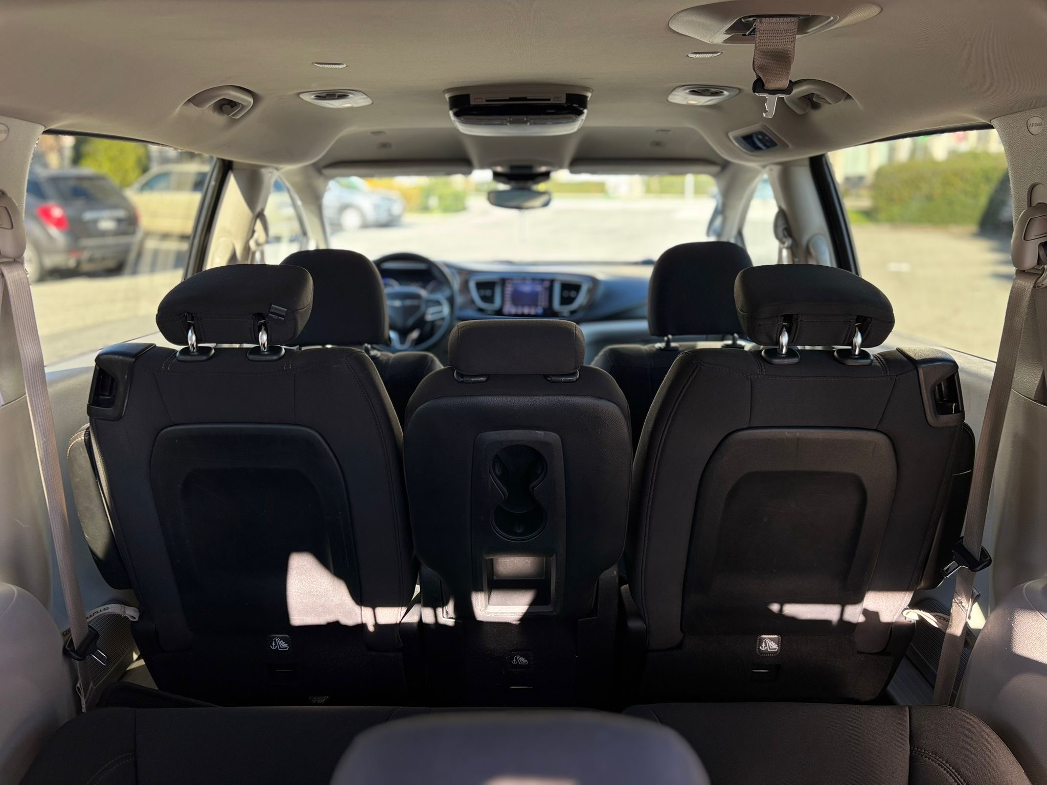 /canwestautoinc/2019-Chrysler-Pacifica-6111694493471749.jpg
