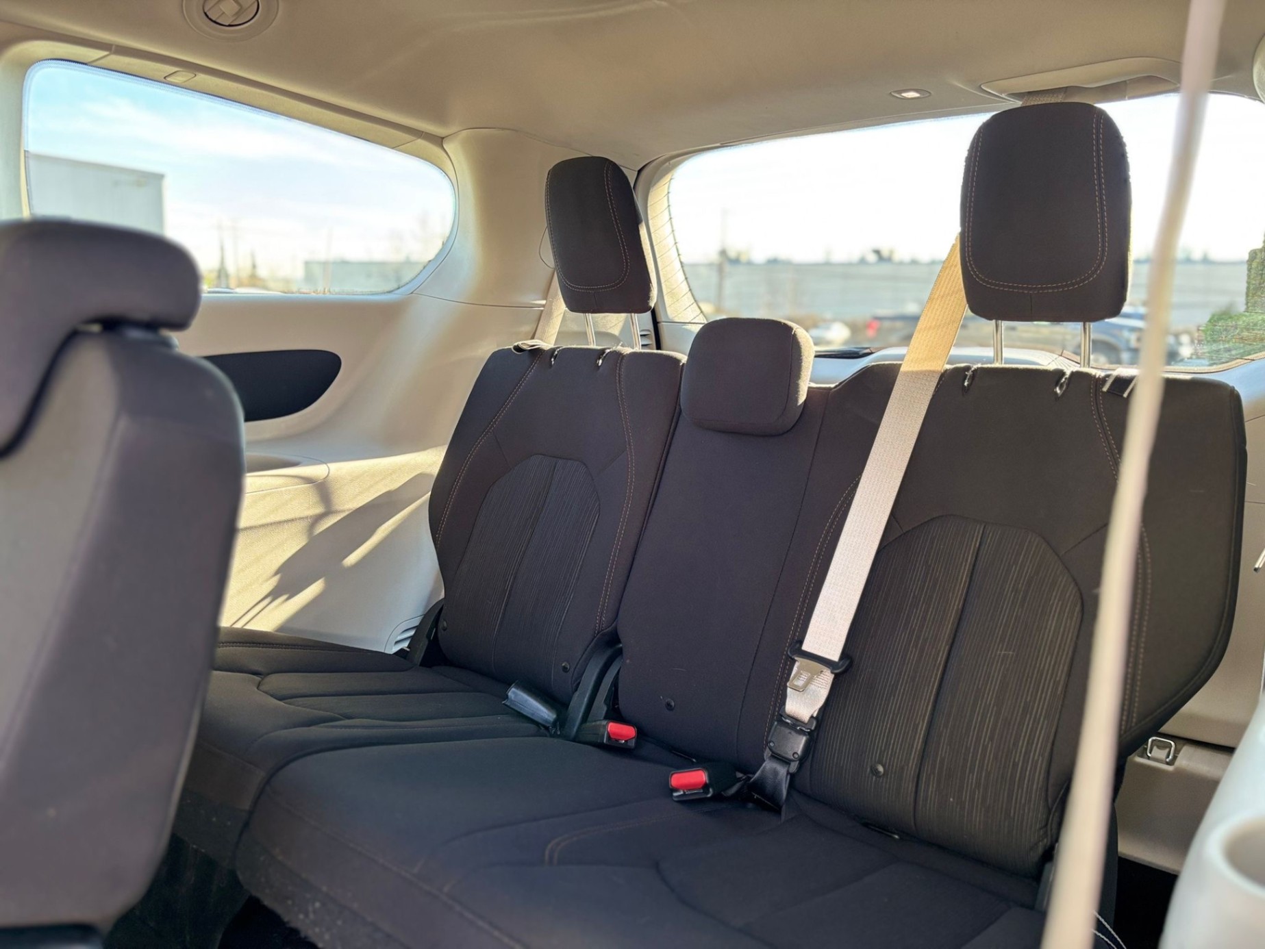 /canwestautoinc/2019-Chrysler-Pacifica-8276250819950457.jpg