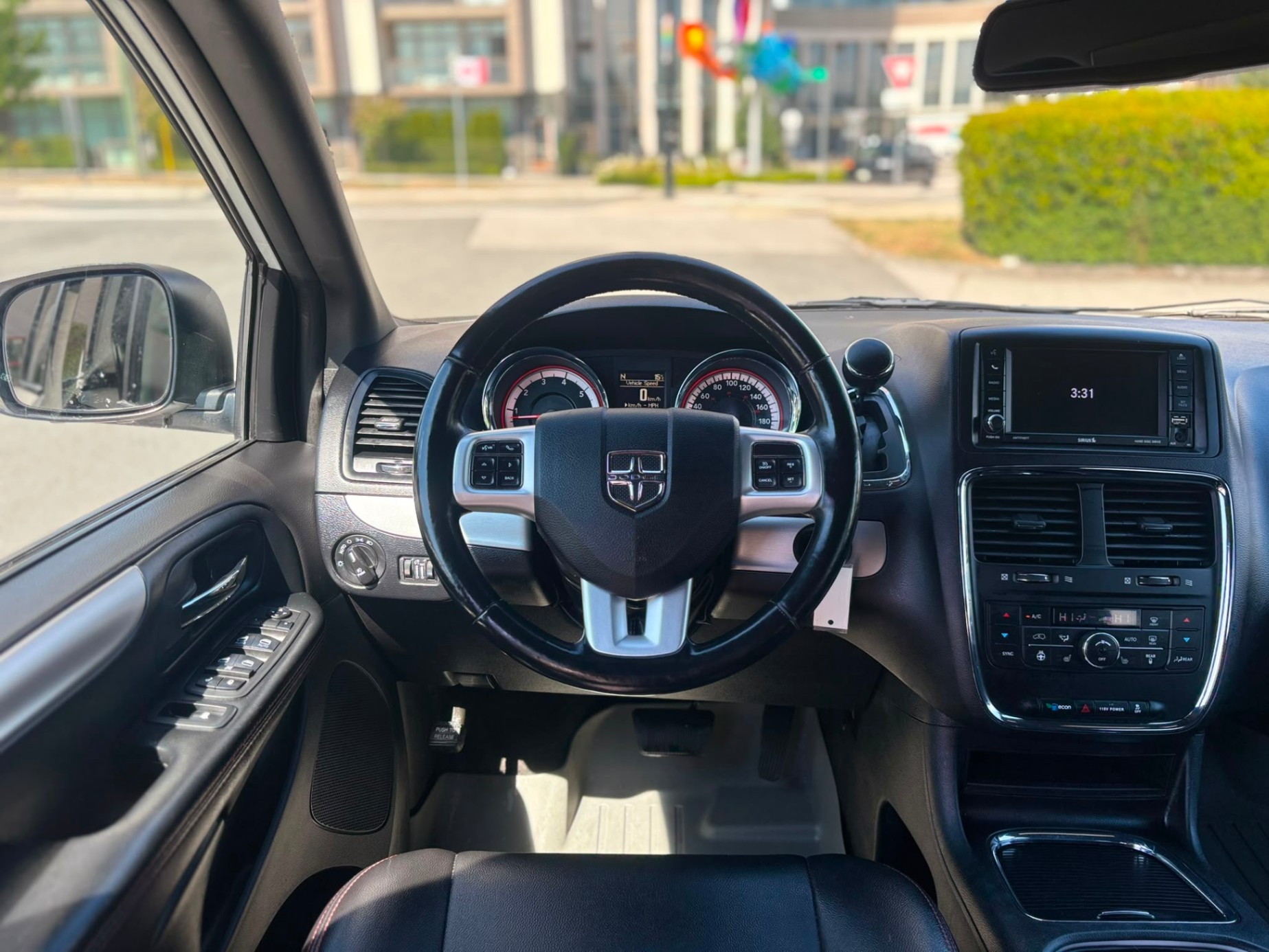 /canwestautoinc/2019-Dodge-GrandCaravan-28255209213819565.jpg