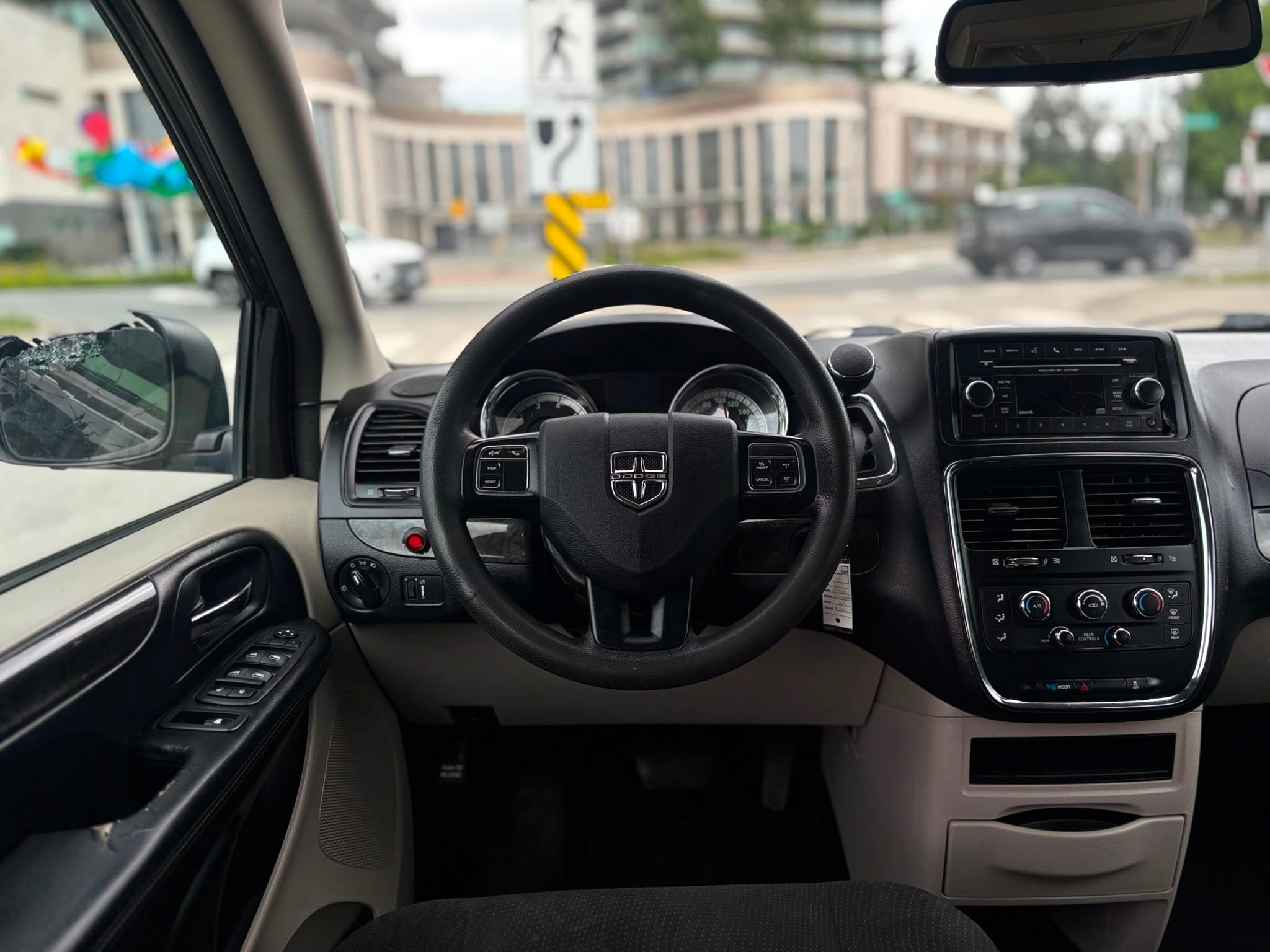 /canwestautoinc/2019-Dodge-GrandCaravan-35622871976505244.jpg