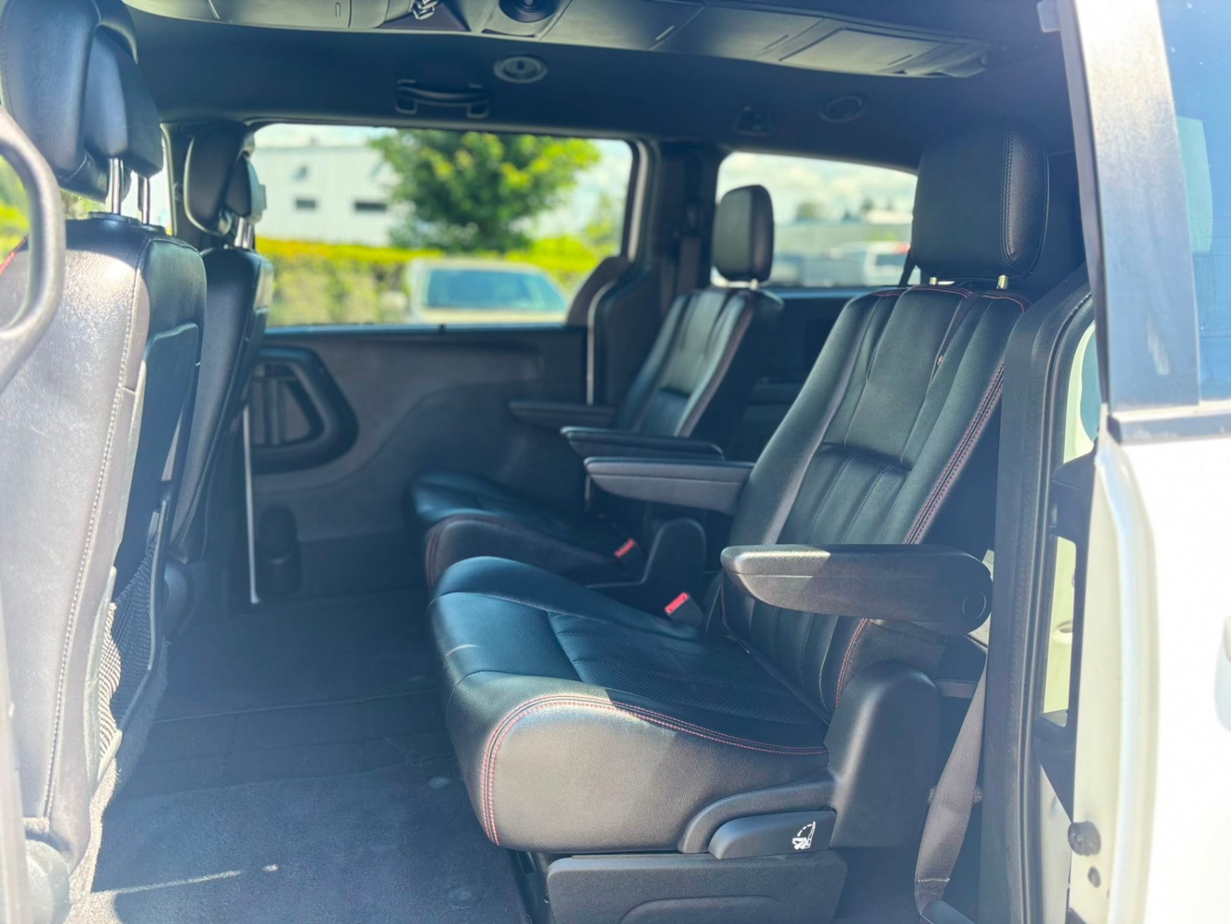 /canwestautoinc/2019-Dodge-GrandCaravan-39534734946462824.jpg