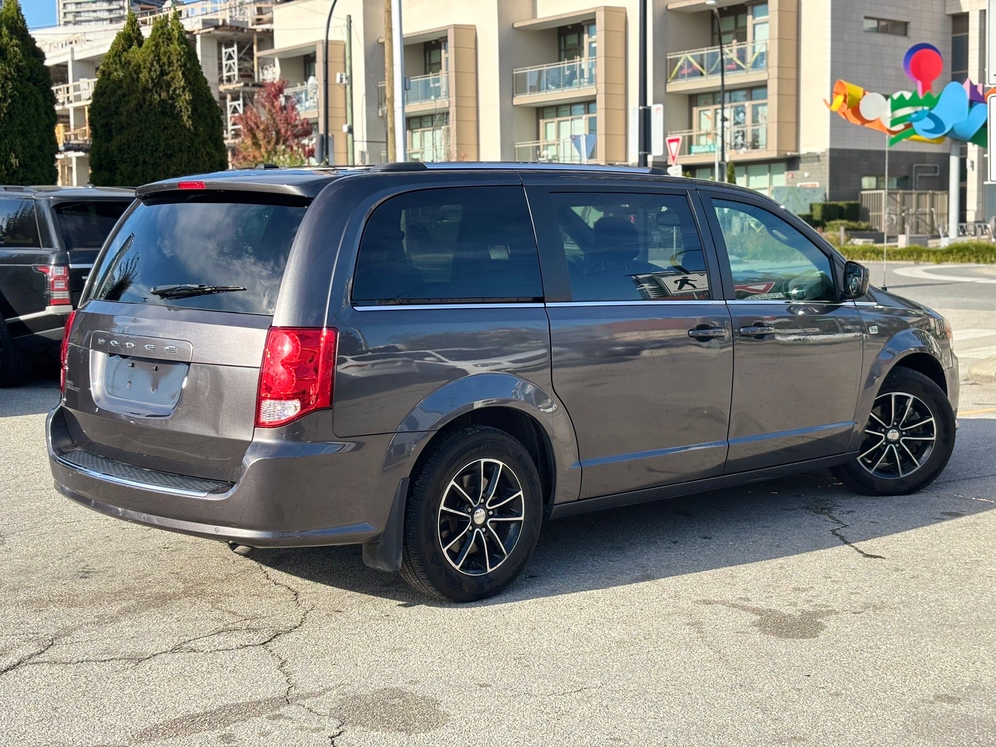 /canwestautoinc/2019-Dodge-GrandCaravan-5623060025454045.jpg